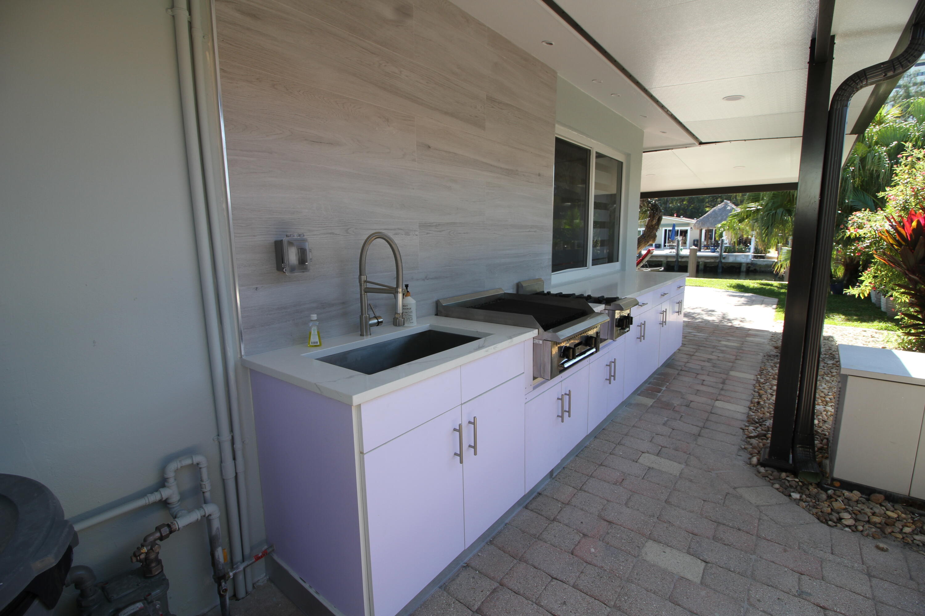 2548 SE 14th #2548 Se 14th St, Pompano Beach FL 33062