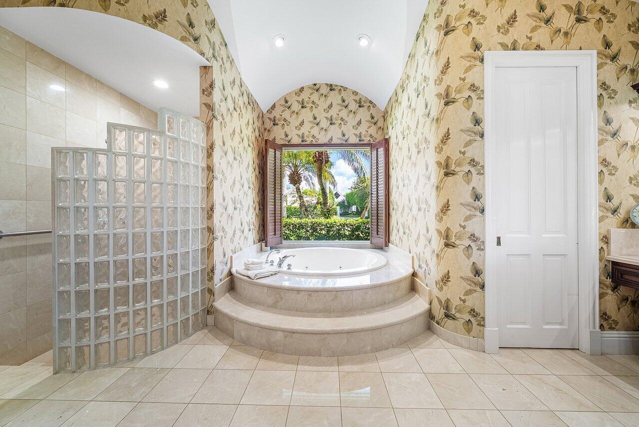 171 Spyglass Lane, Jupiter FL 33477