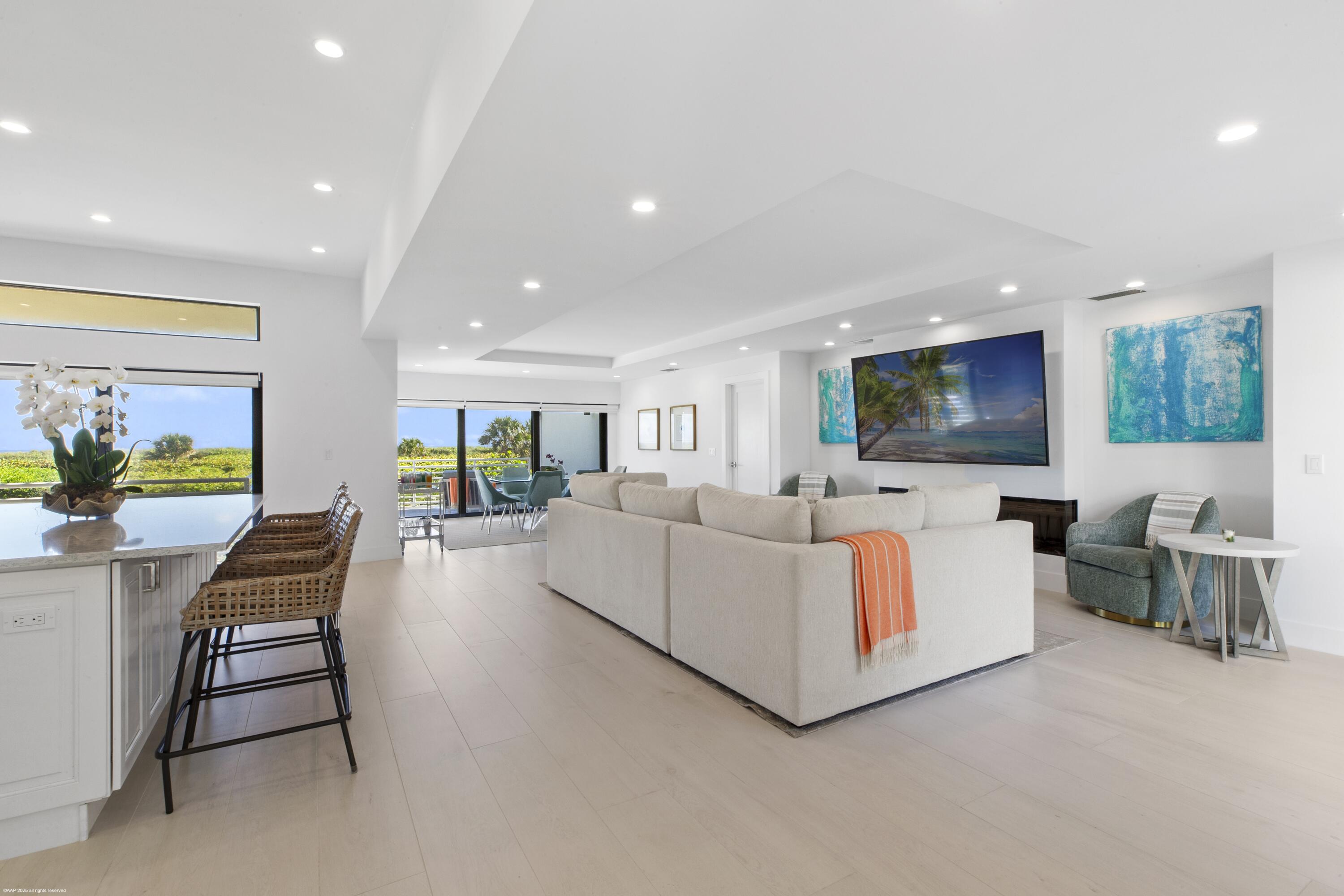 116 N Beach, Jupiter Island FL 33455