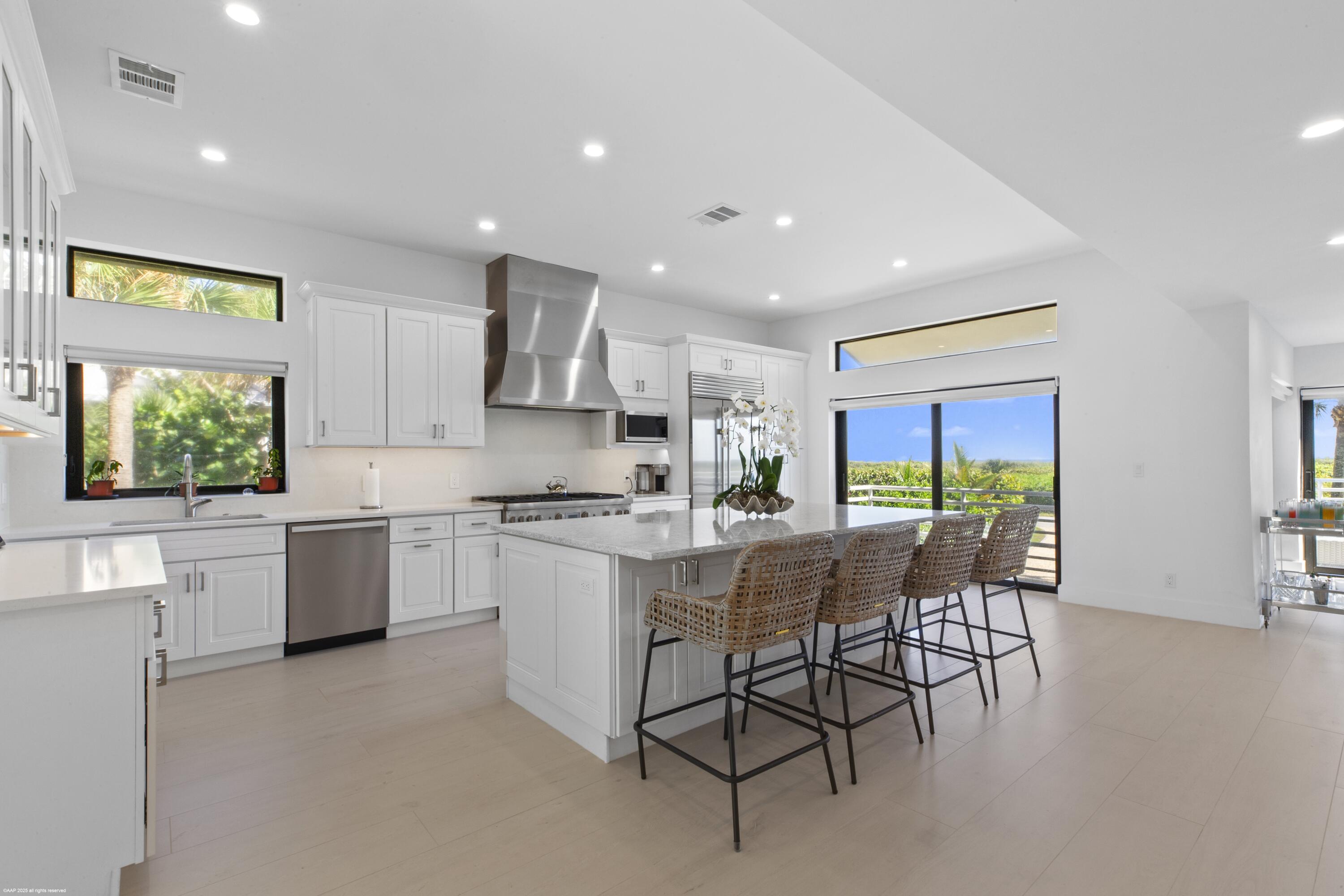116 N Beach, Jupiter Island FL 33455