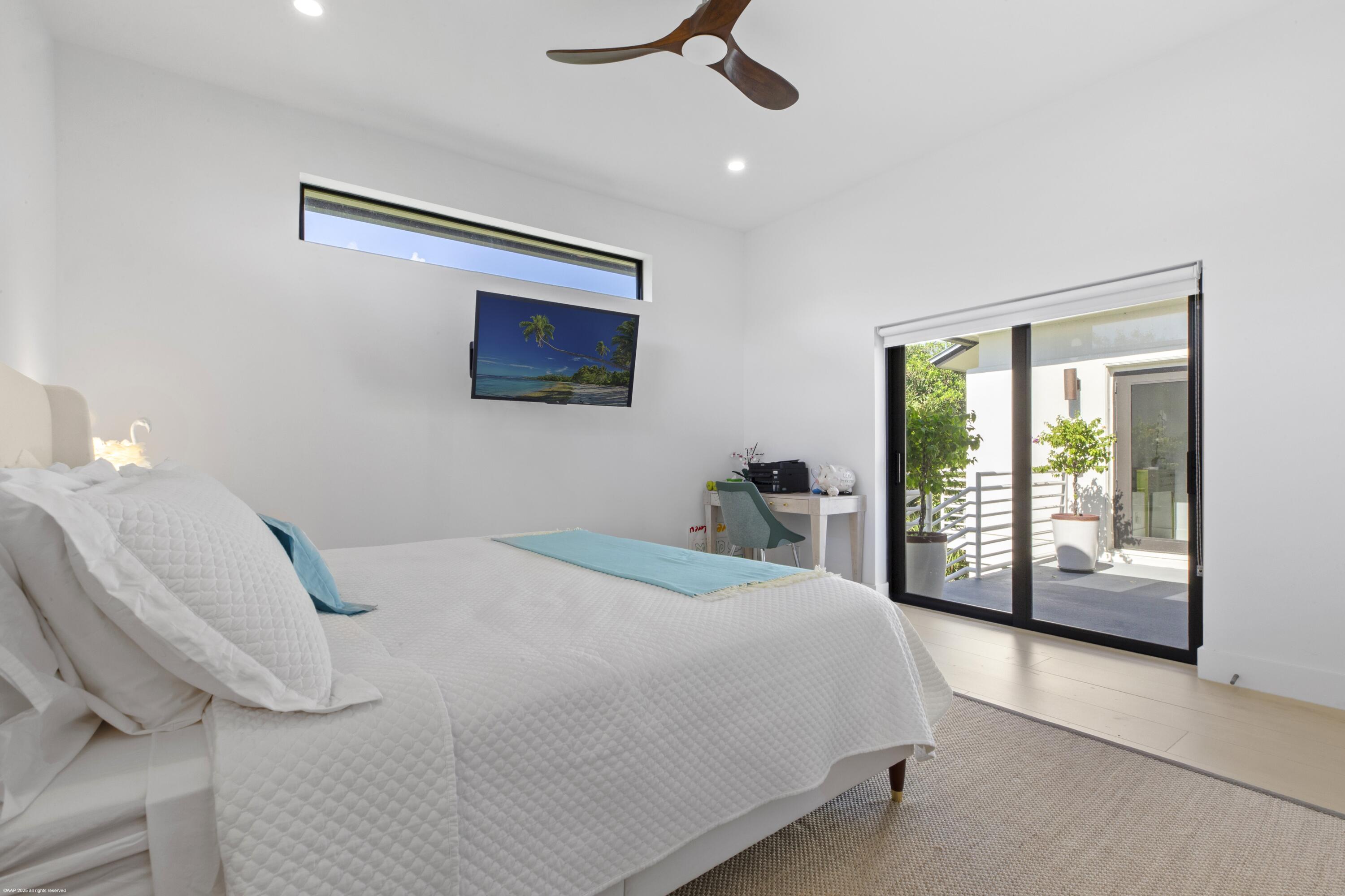 116 N Beach, Jupiter Island FL 33455