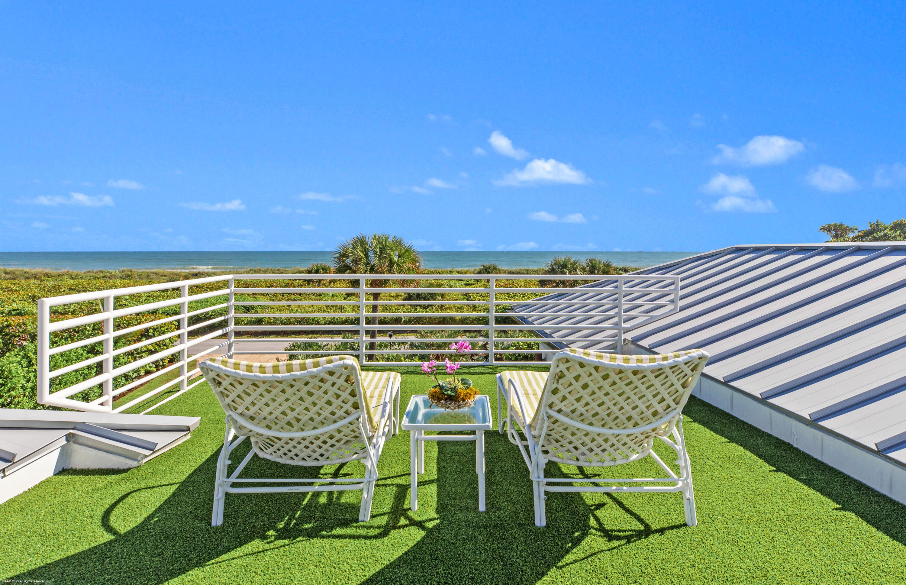 116 N Beach, Jupiter Island FL 33455