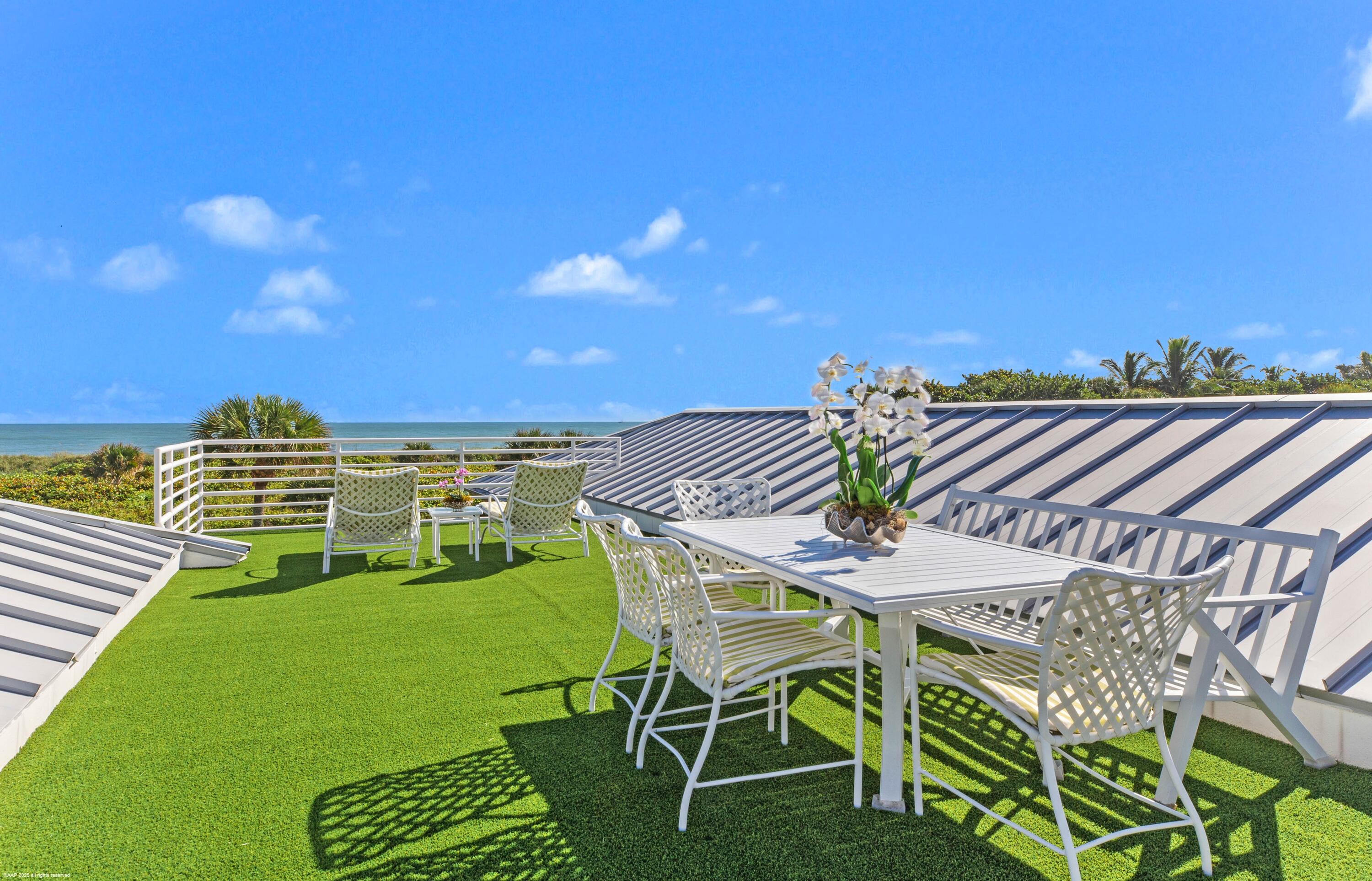 116 N Beach, Jupiter Island FL 33455