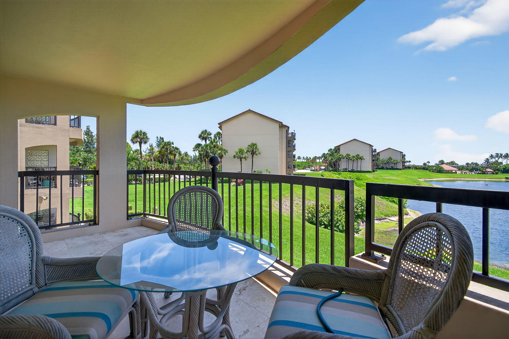 401 Ocean Bluffs #205, Jupiter FL 33477