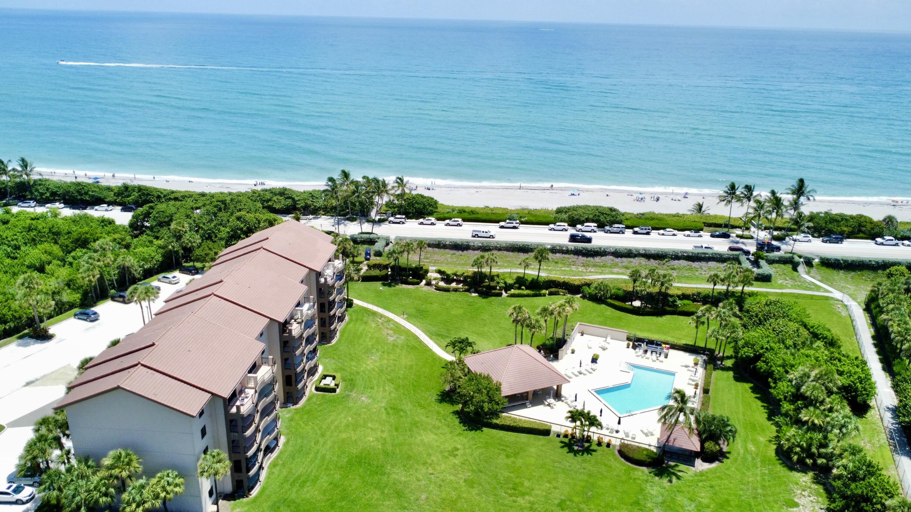 401 Ocean Bluffs #205, Jupiter FL 33477