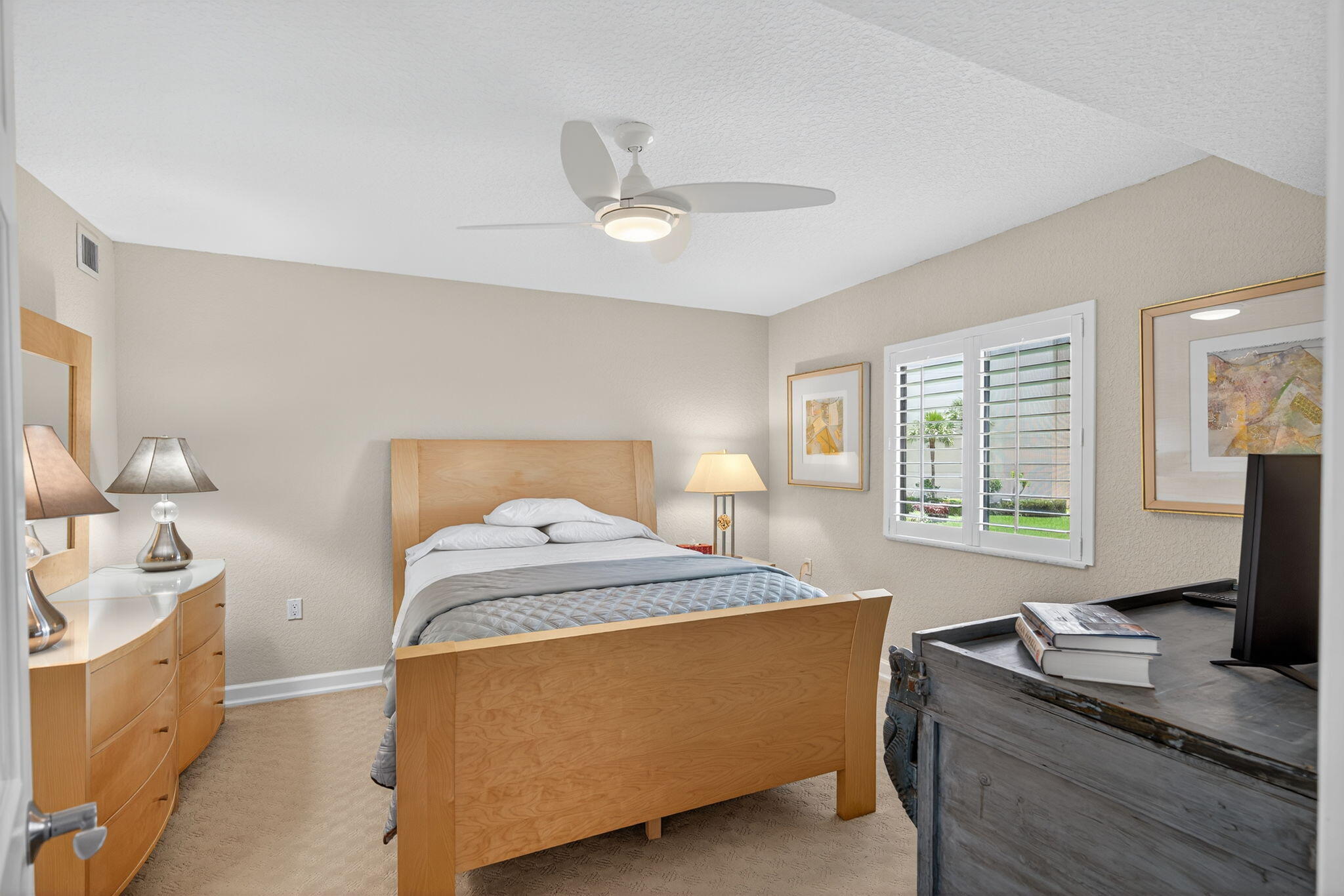 401 Ocean Bluffs #205, Jupiter FL 33477