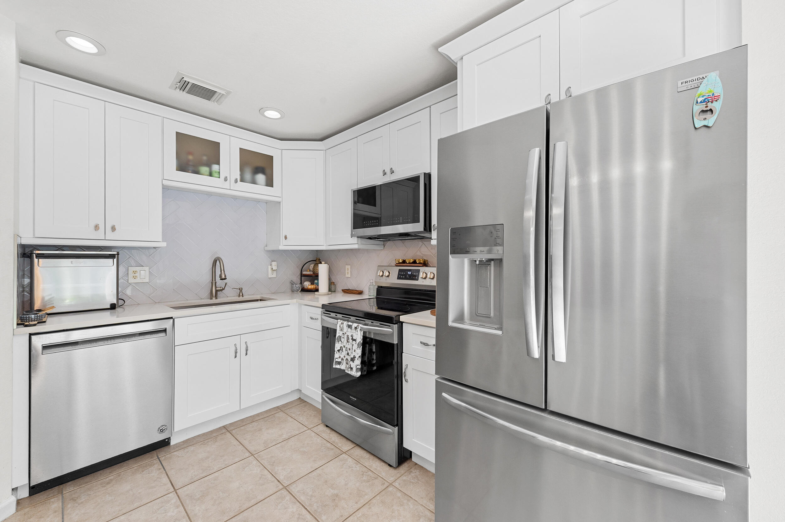 6148 Eaton, West Palm Beach FL 33411
