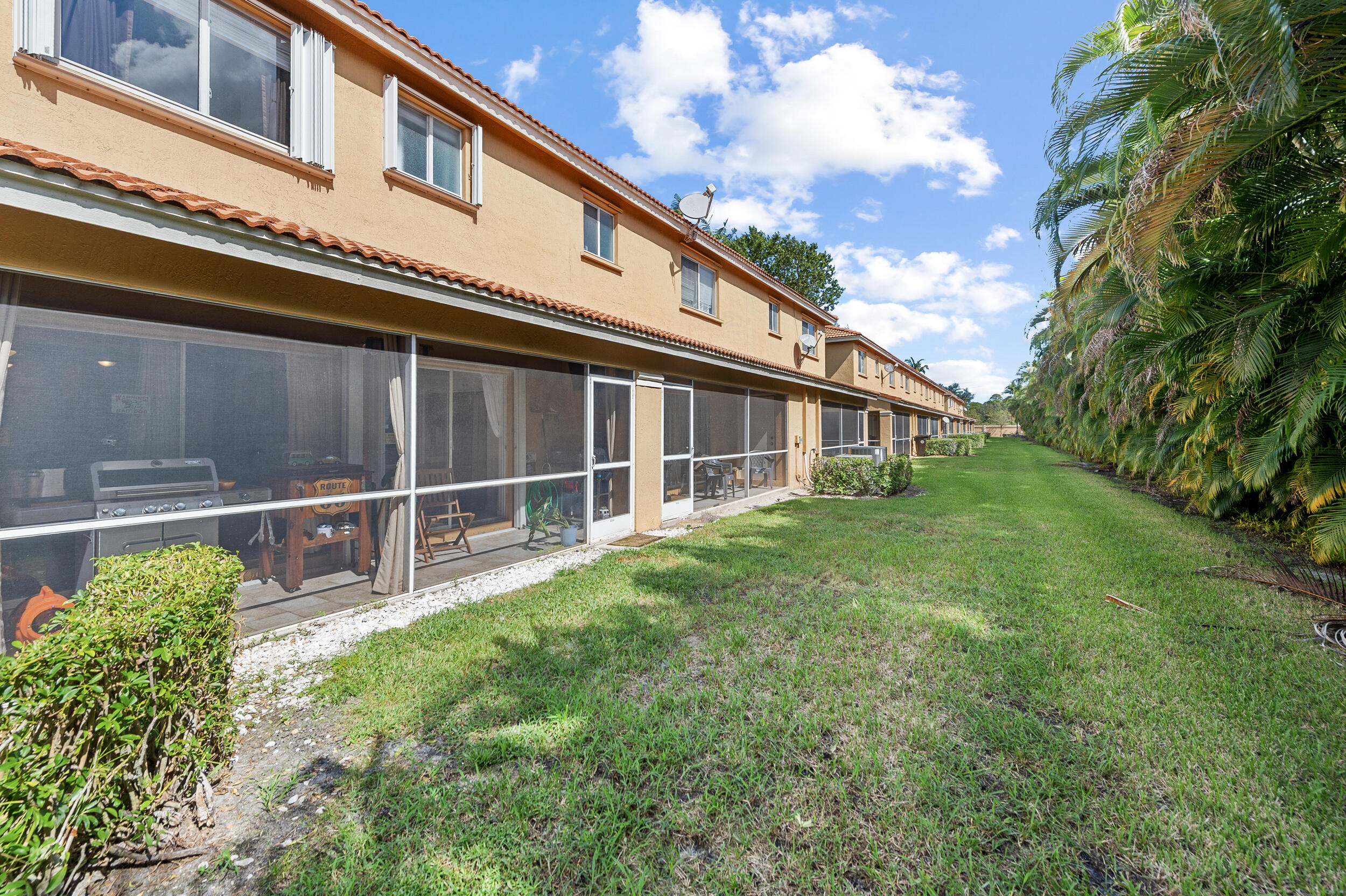 6148 Eaton, West Palm Beach FL 33411