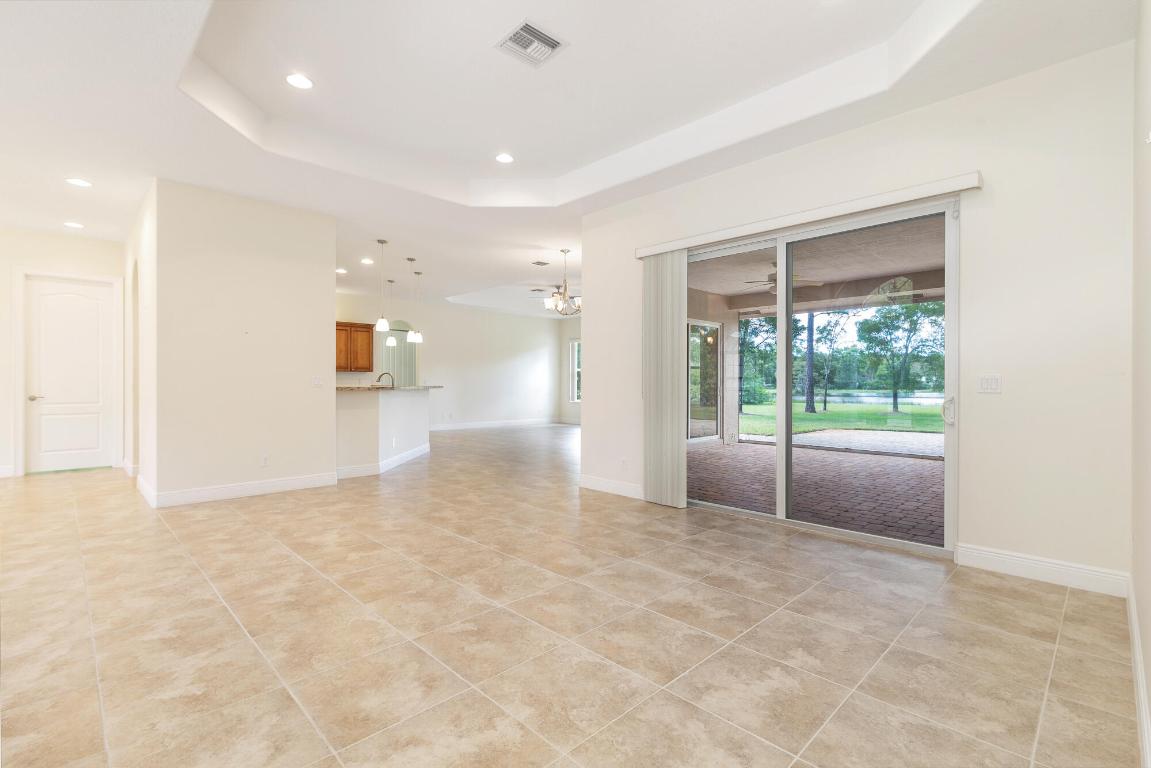 13095 Sand Ridge, Palm Beach Gardens FL 33418