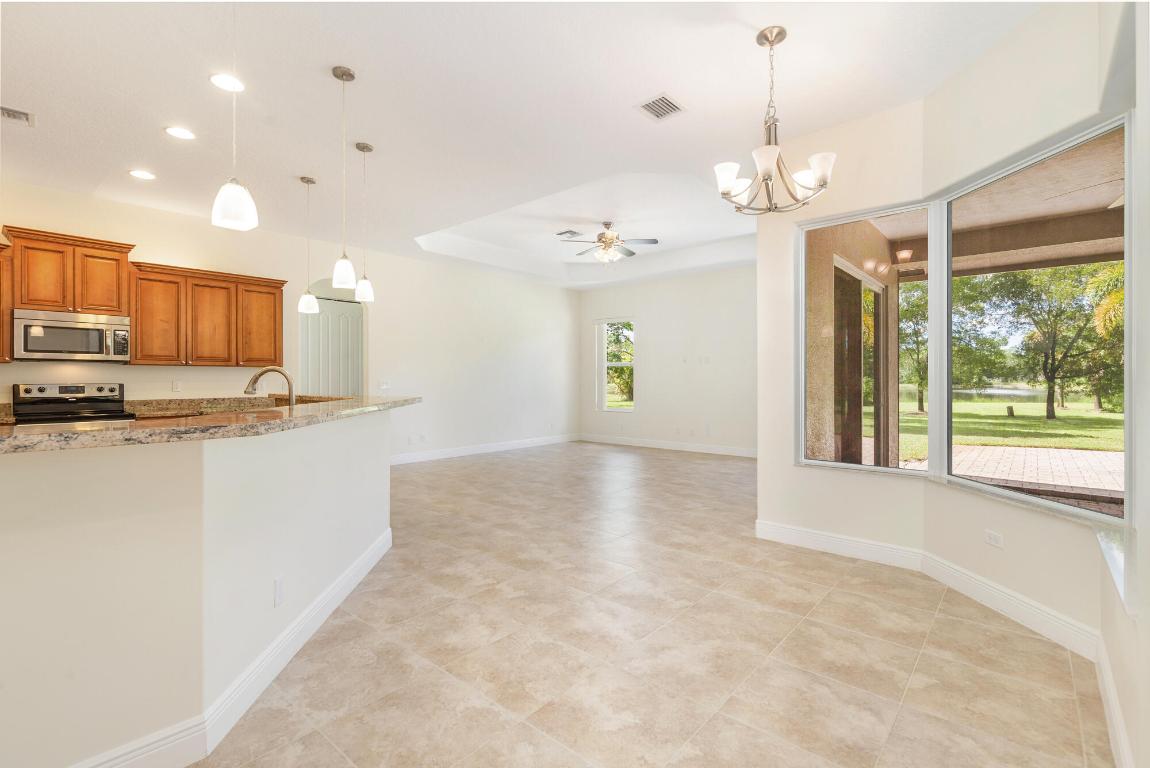 13095 Sand Ridge, Palm Beach Gardens FL 33418