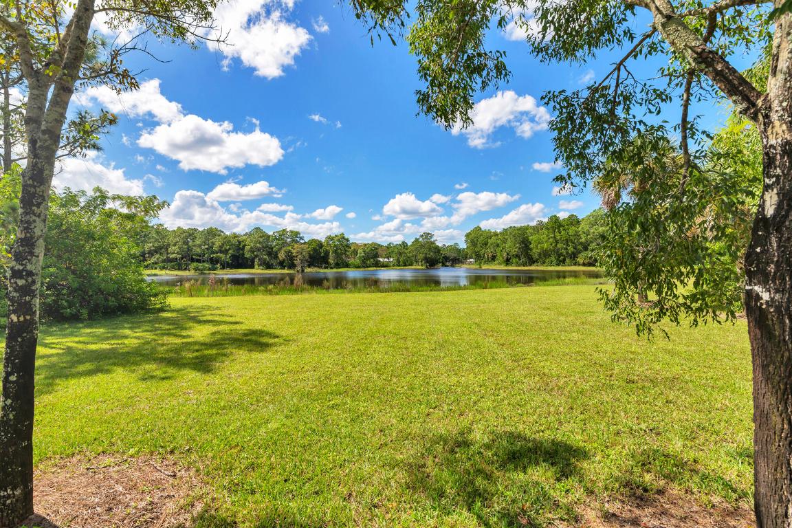 13095 Sand Ridge, Palm Beach Gardens FL 33418