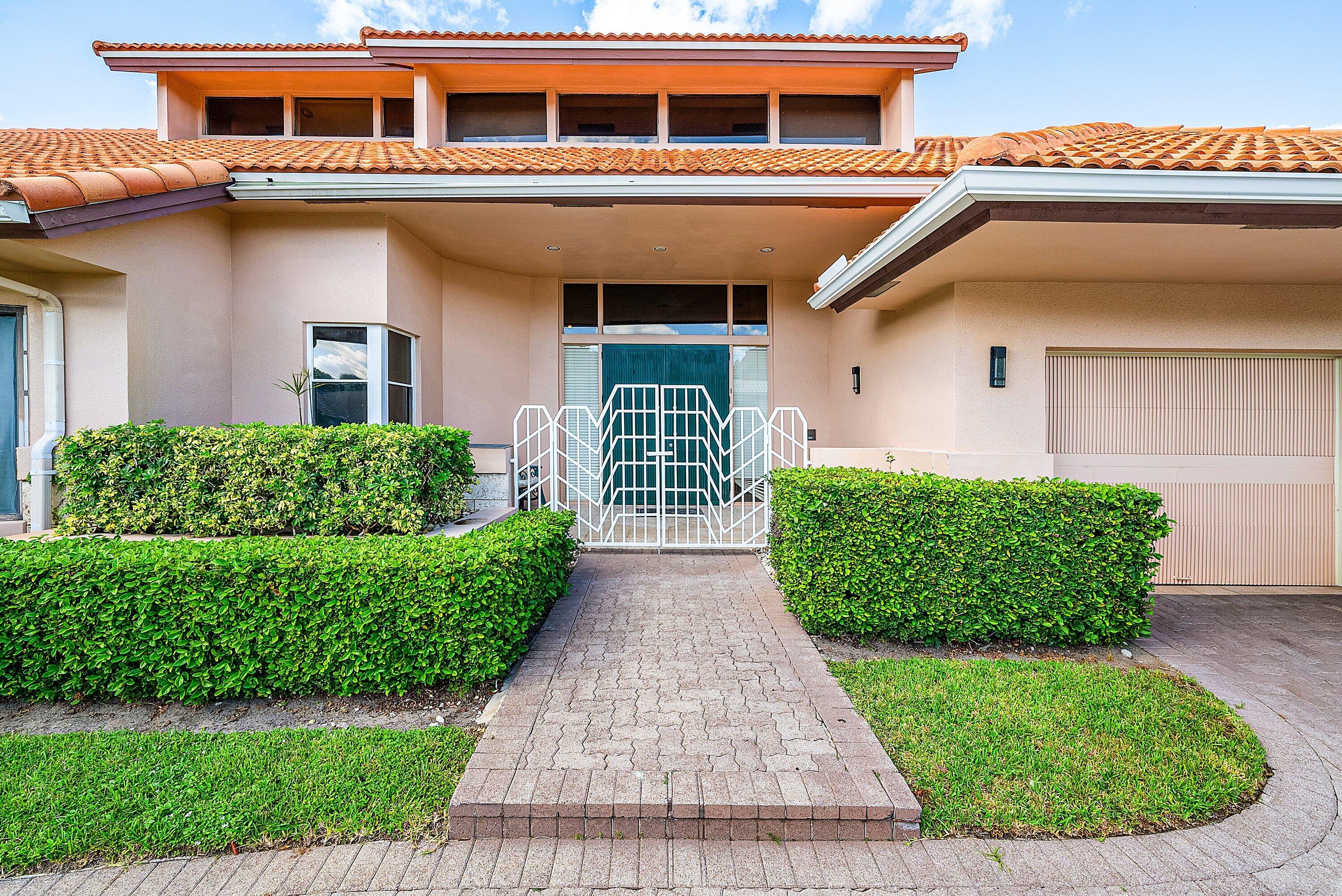4952 Bocaire, Boca Raton FL 33487
