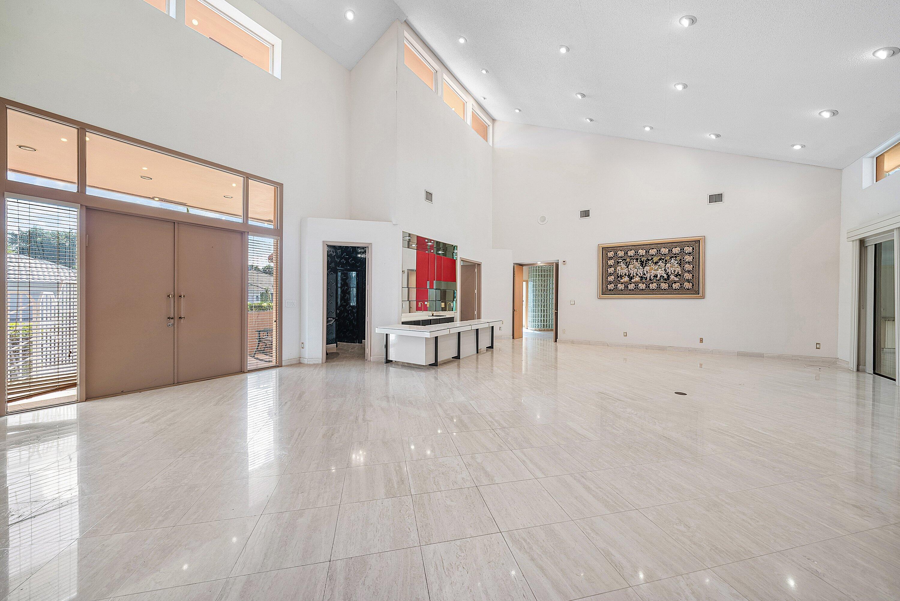 4952 Bocaire, Boca Raton FL 33487