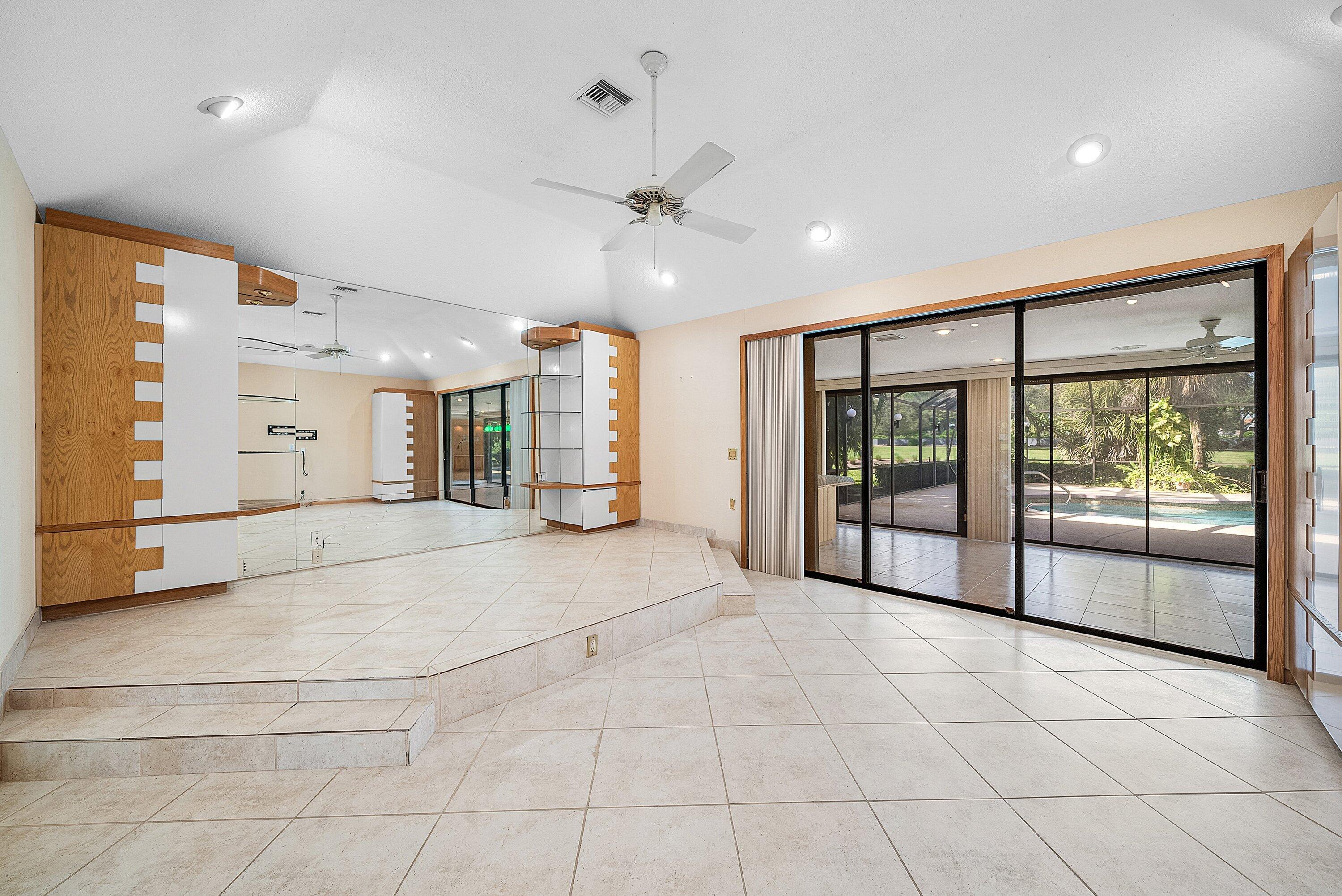 4952 Bocaire, Boca Raton FL 33487