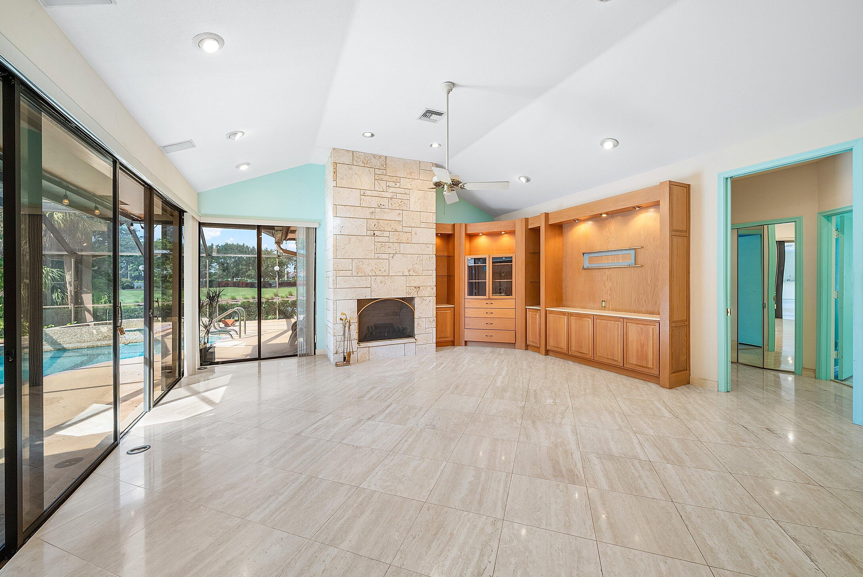 4952 Bocaire, Boca Raton FL 33487