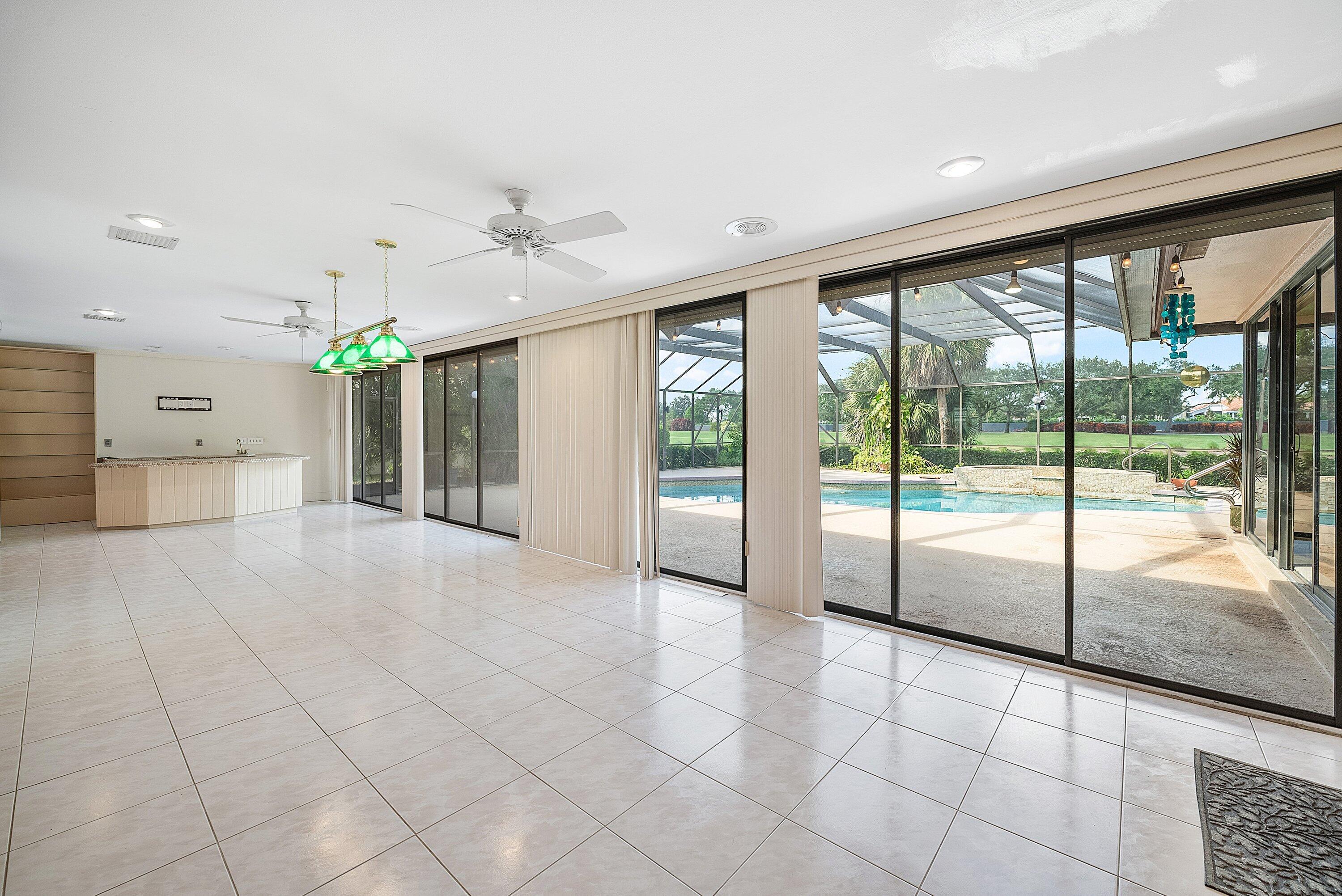 4952 Bocaire, Boca Raton FL 33487