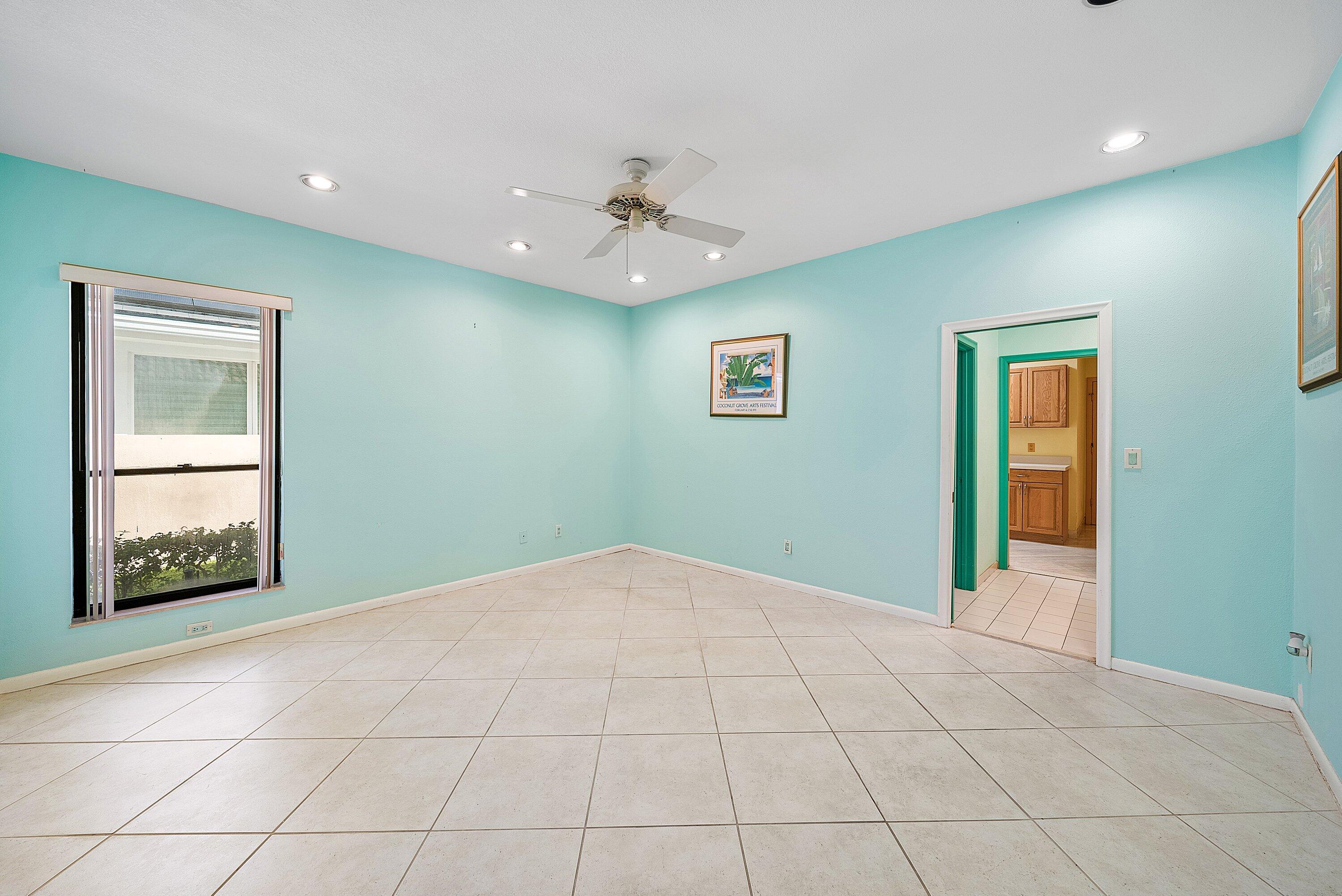 4952 Bocaire, Boca Raton FL 33487