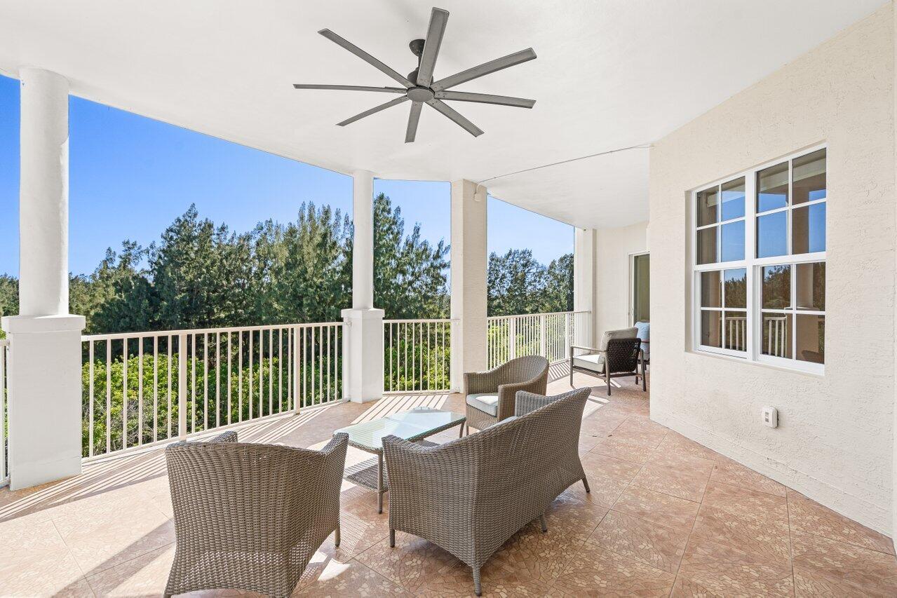 3000 S Highway A1a #302, Jupiter FL 33477