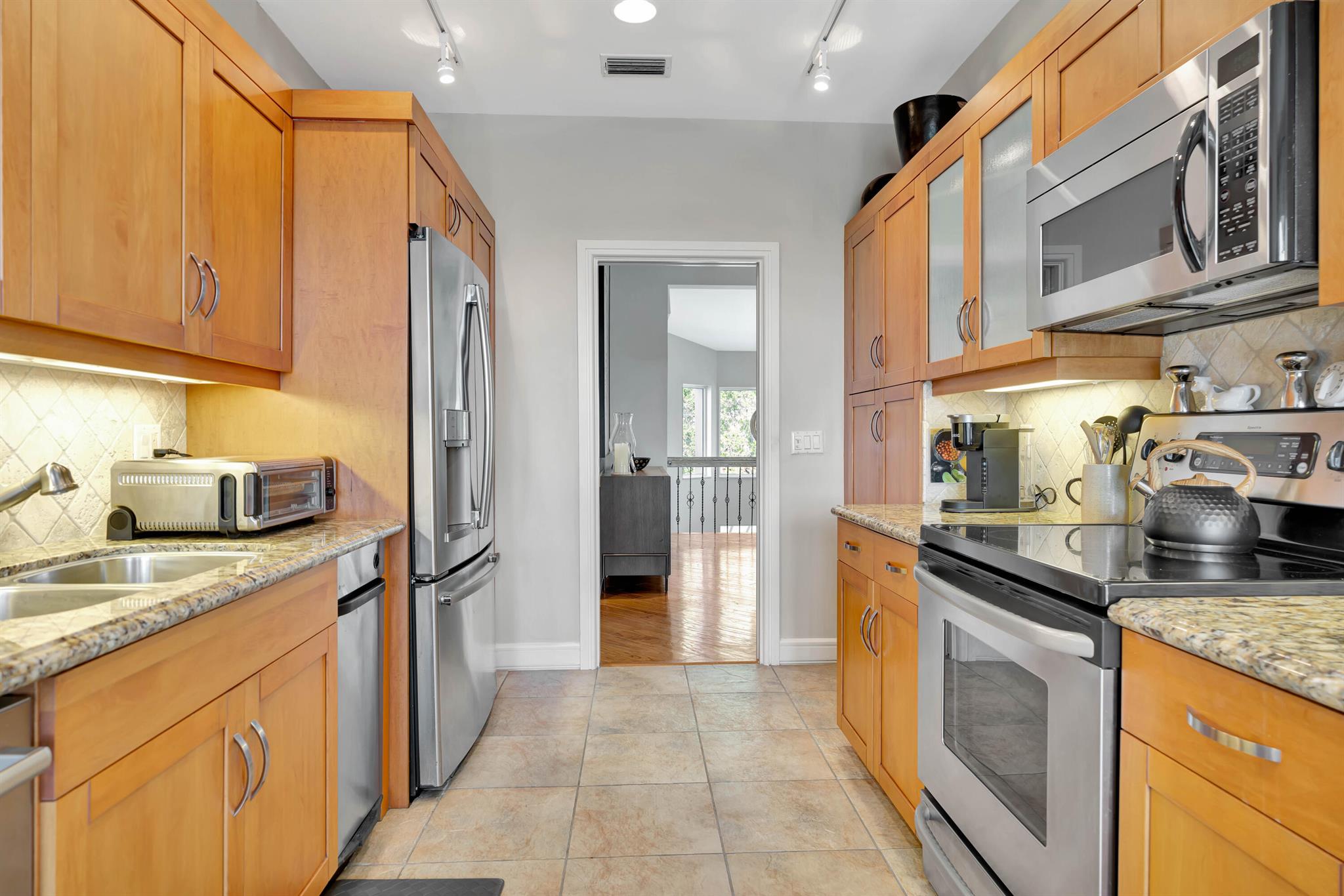 372 Spyglass Way, Jupiter FL 33477