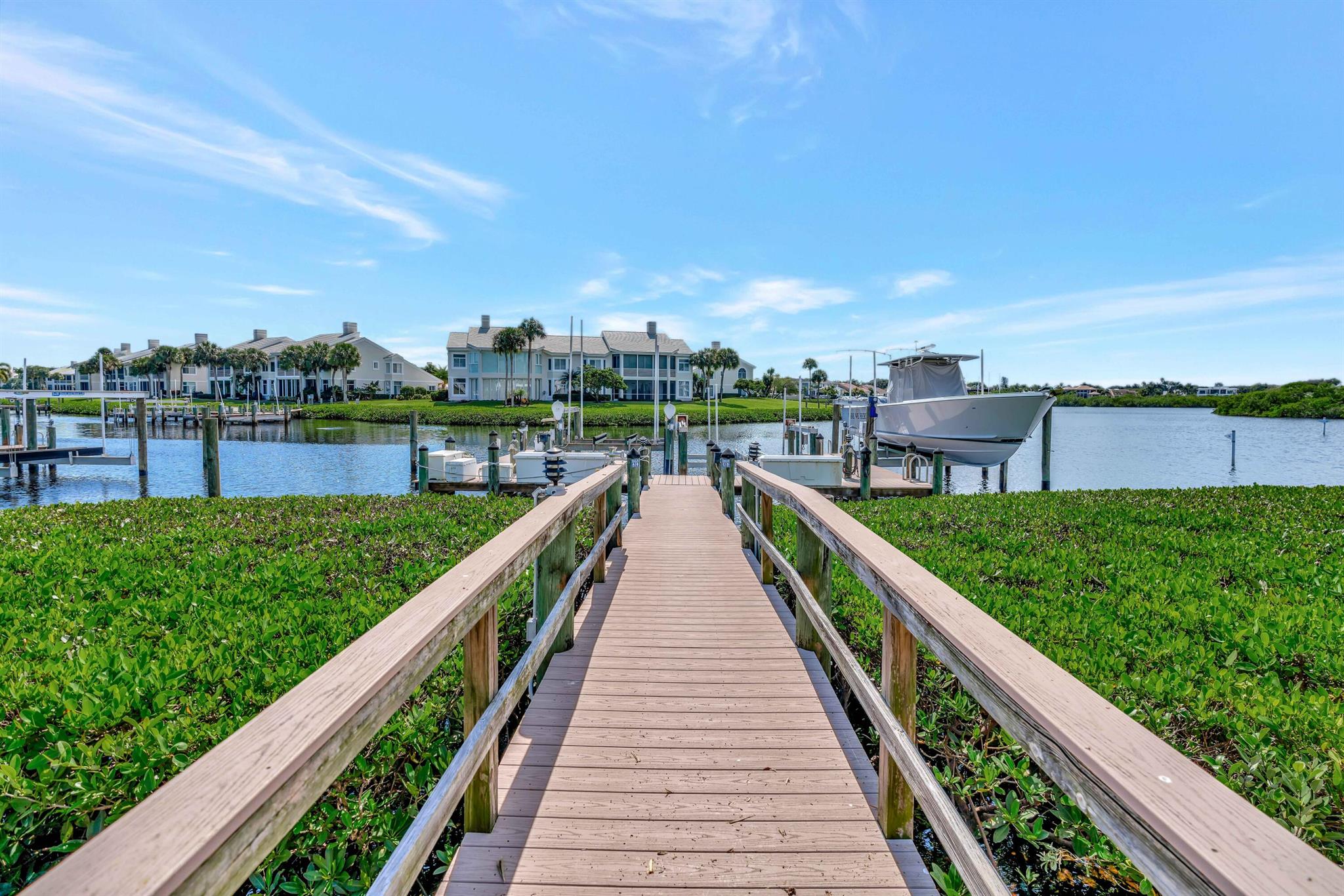 372 Spyglass Way, Jupiter FL 33477