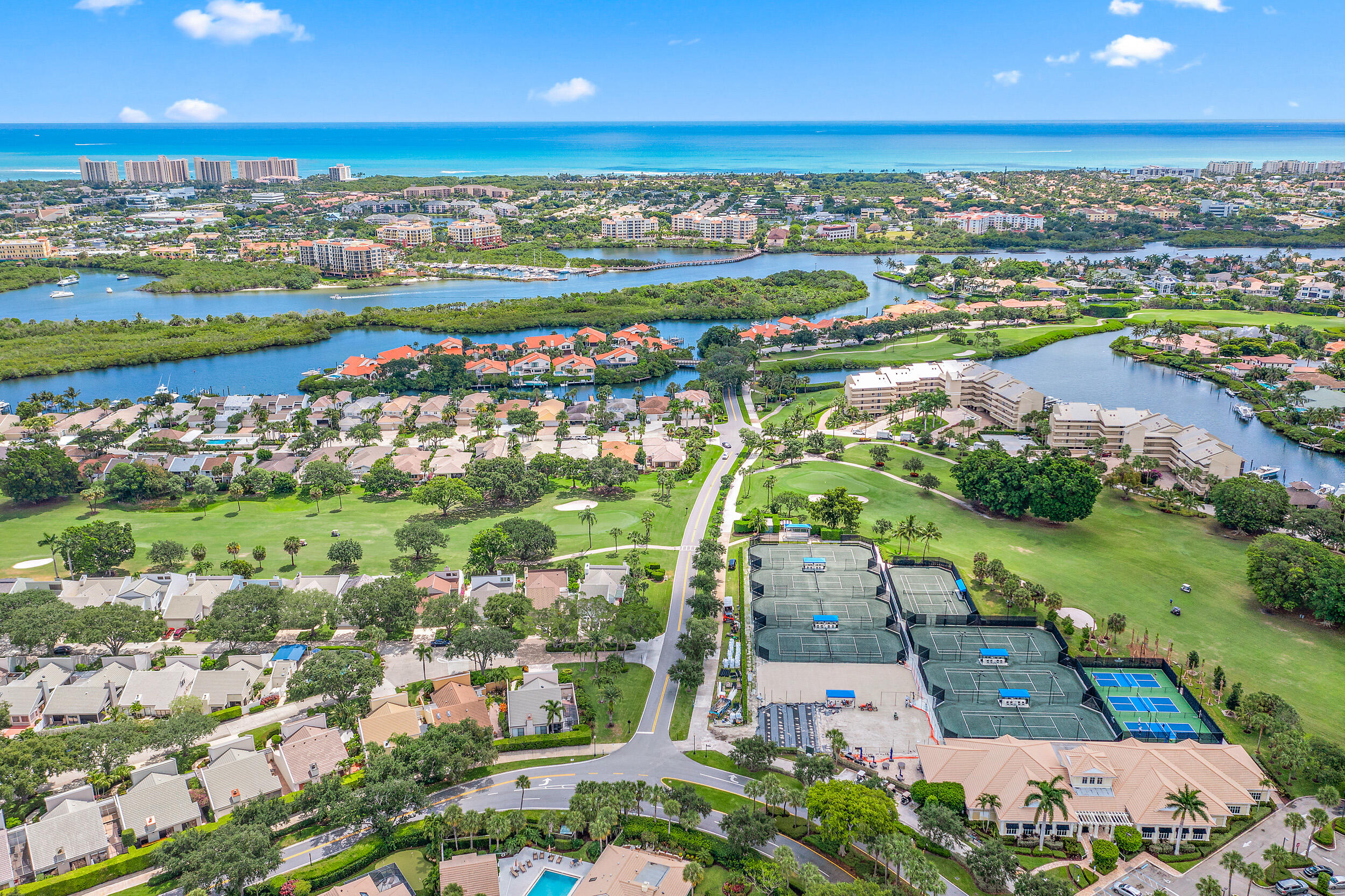 16648 Traders #106, Jupiter FL 33477