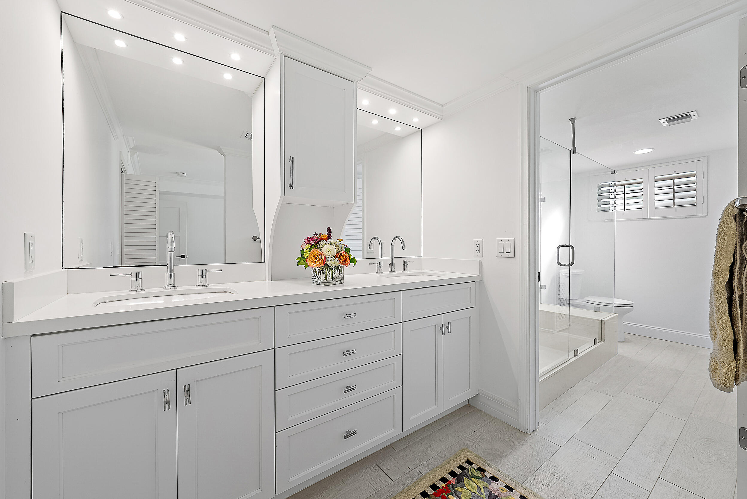 16648 Traders #106, Jupiter FL 33477