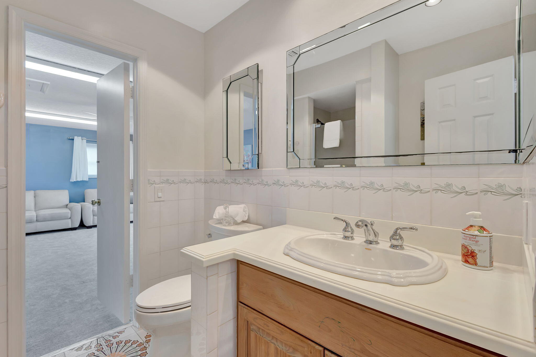 1141 Pine Point, West Palm Beach FL 33404