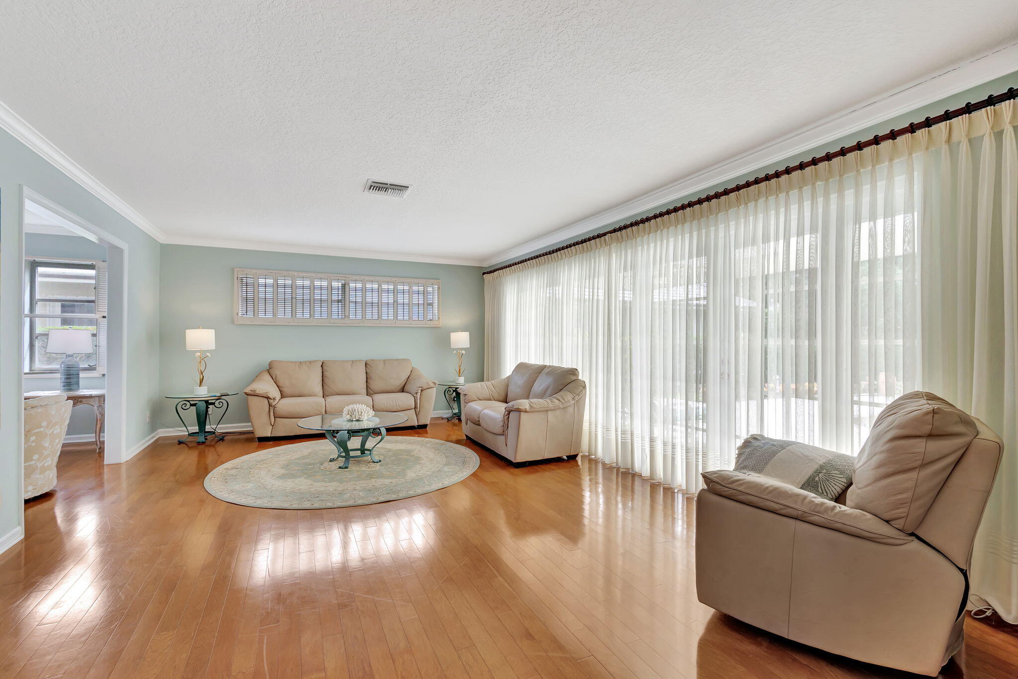 1141 Pine Point, West Palm Beach FL 33404