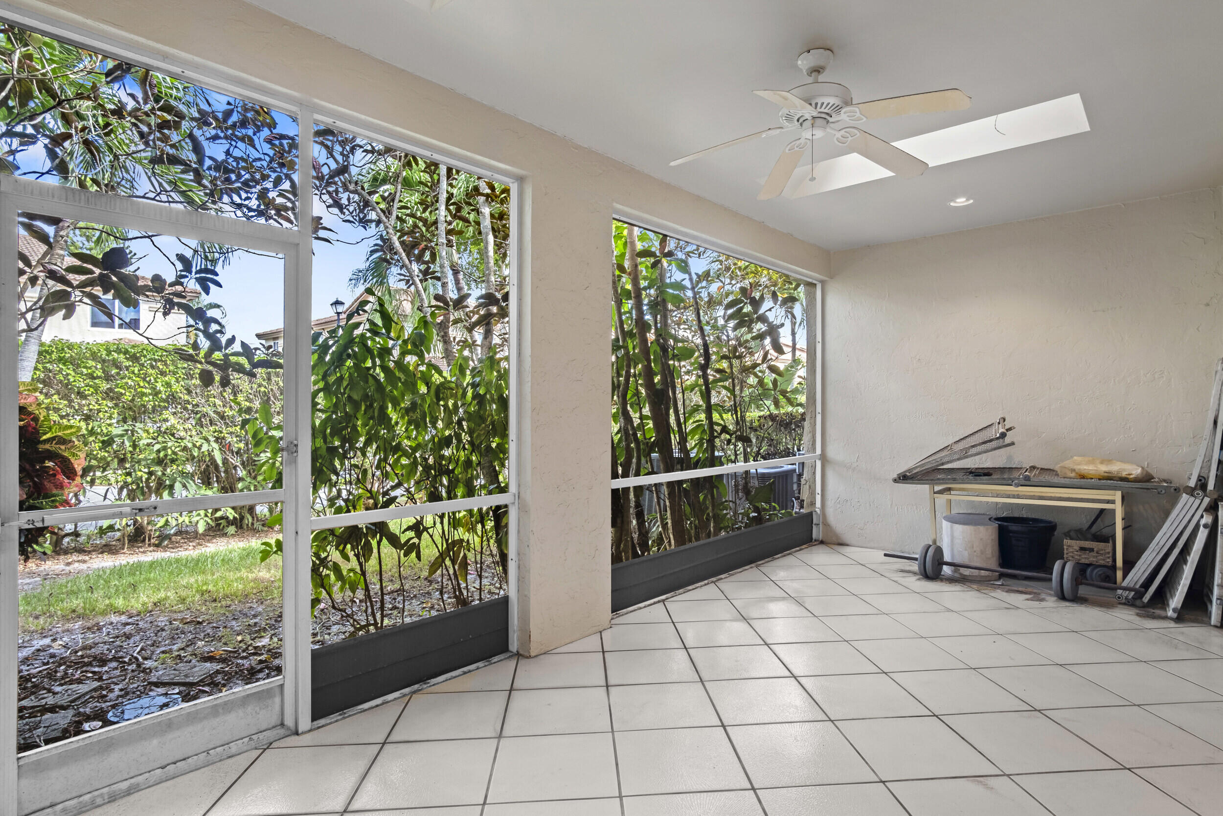 6809 Via Regina, Boca Raton FL 33433