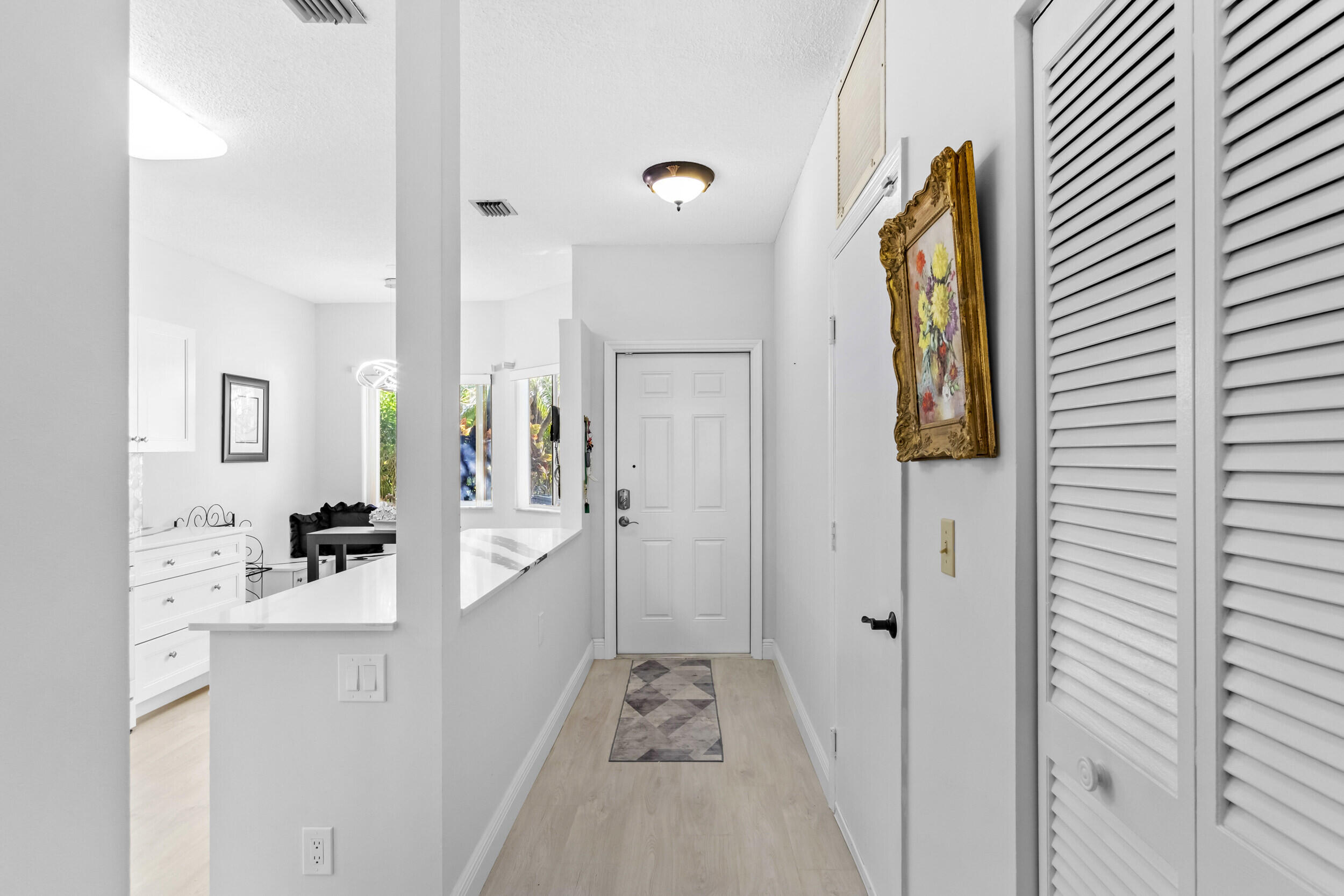 6809 Via Regina, Boca Raton FL 33433