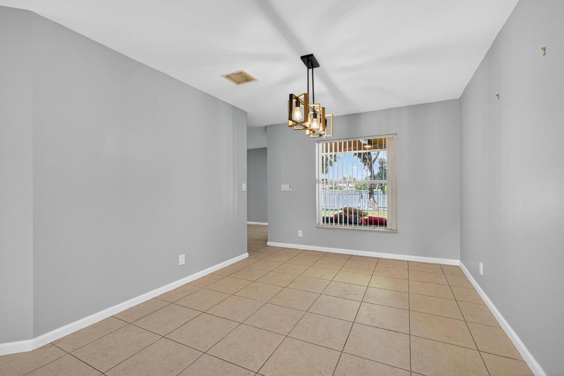 3176 Turtle, West Palm Beach FL 33411