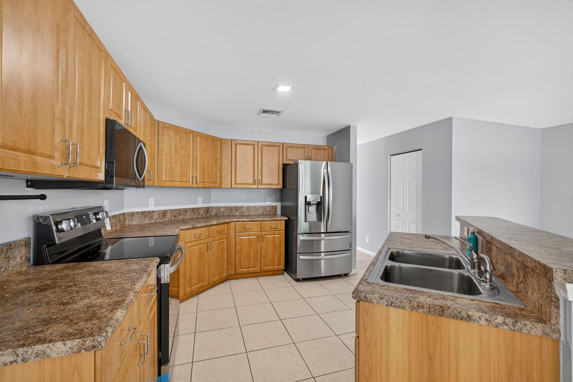 3176 Turtle, West Palm Beach FL 33411