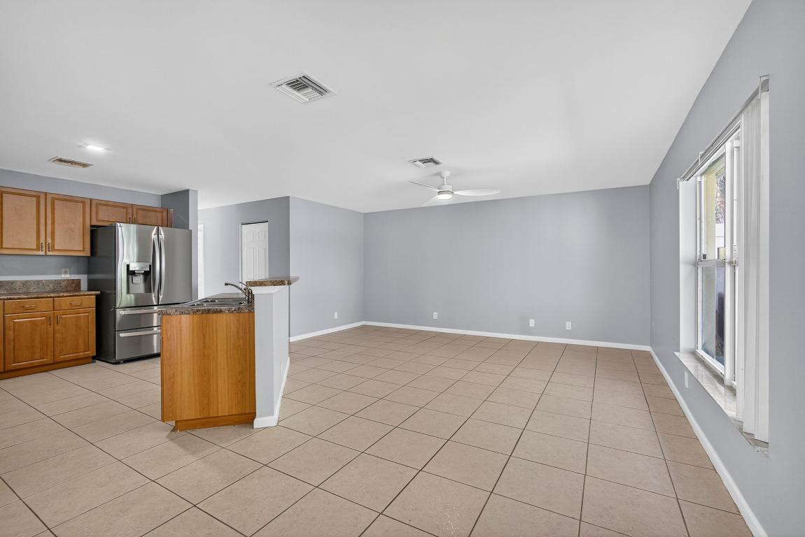 3176 Turtle, West Palm Beach FL 33411