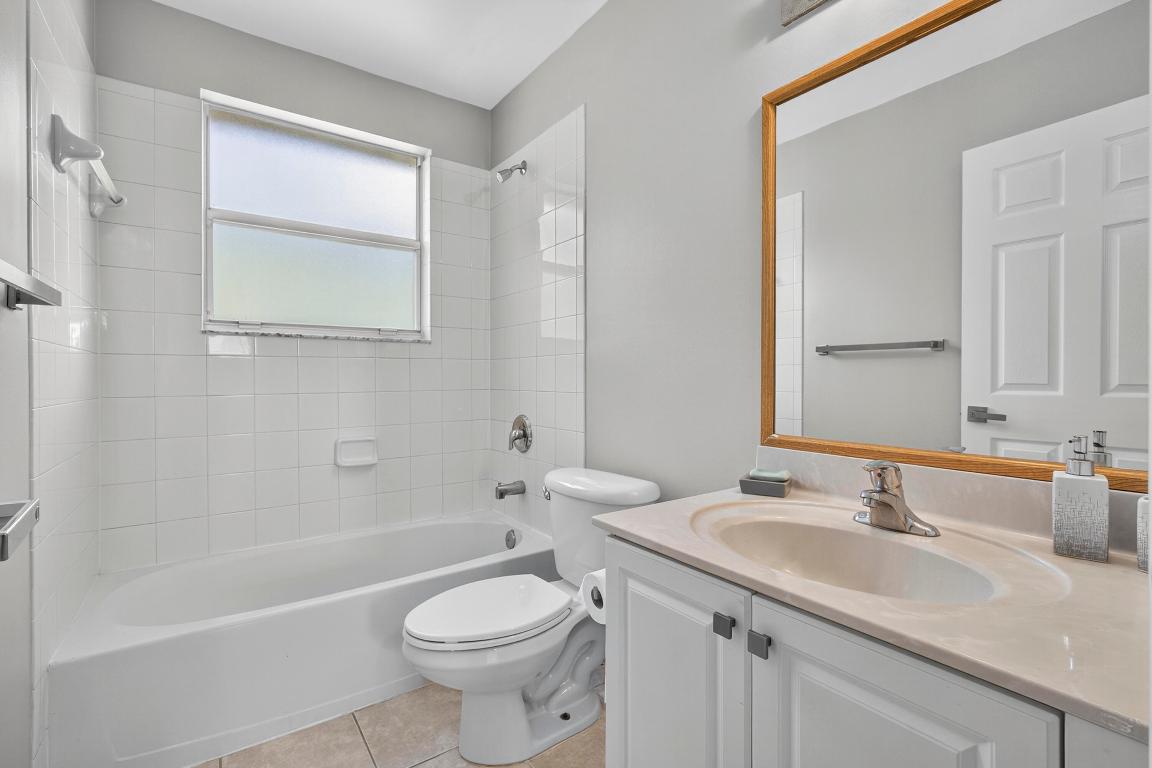 3176 Turtle, West Palm Beach FL 33411