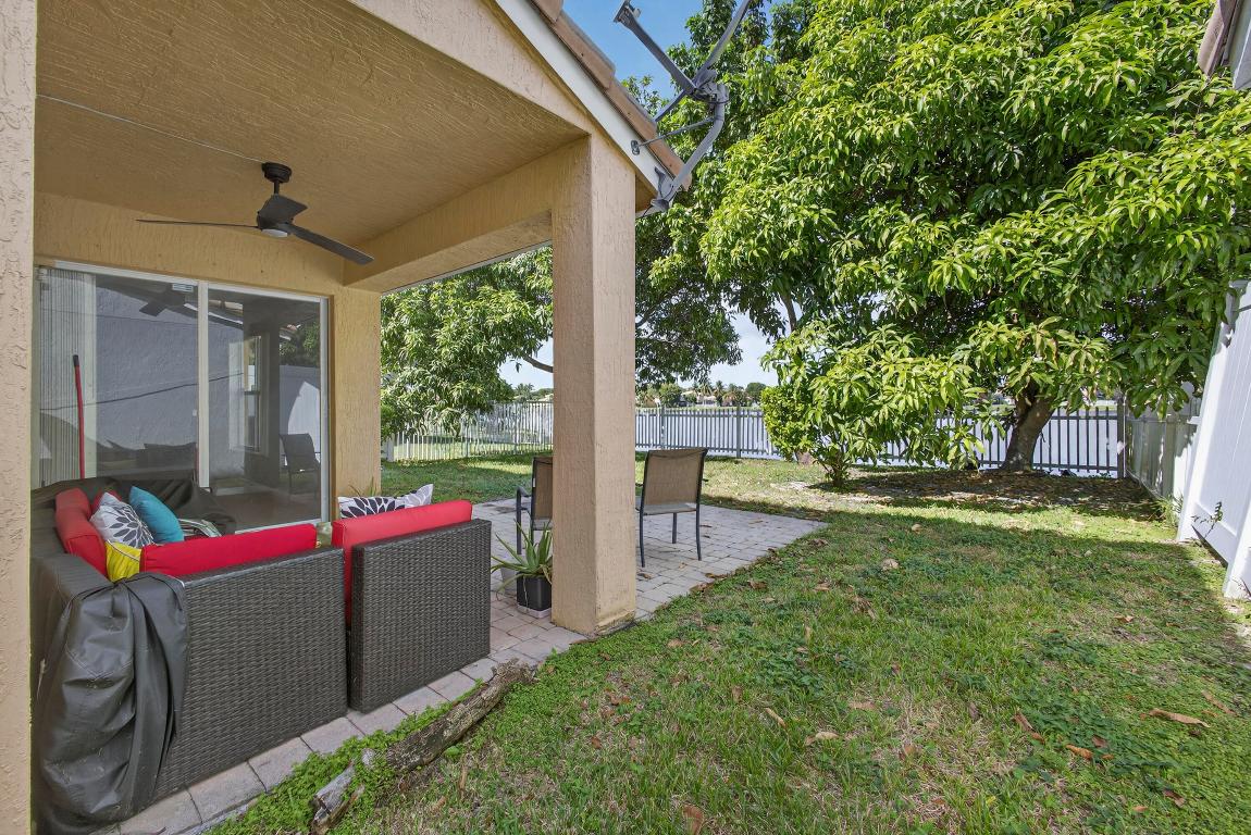 3176 Turtle, West Palm Beach FL 33411