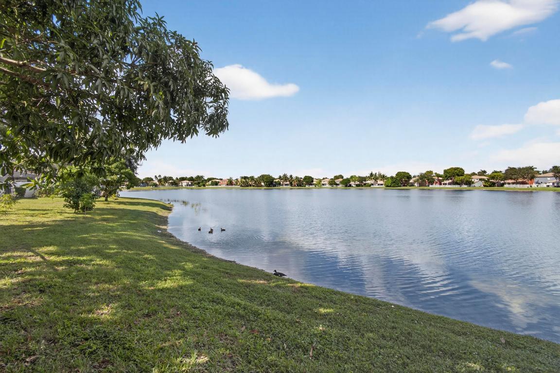 3176 Turtle, West Palm Beach FL 33411