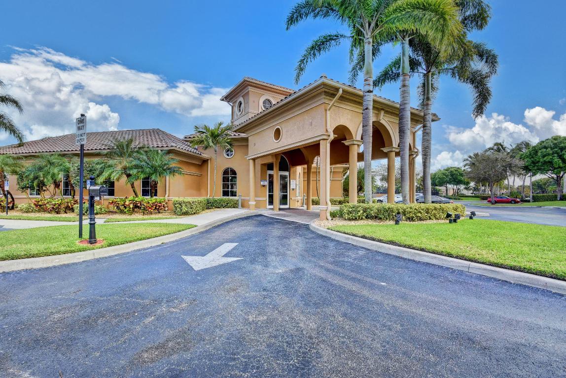 3176 Turtle, West Palm Beach FL 33411
