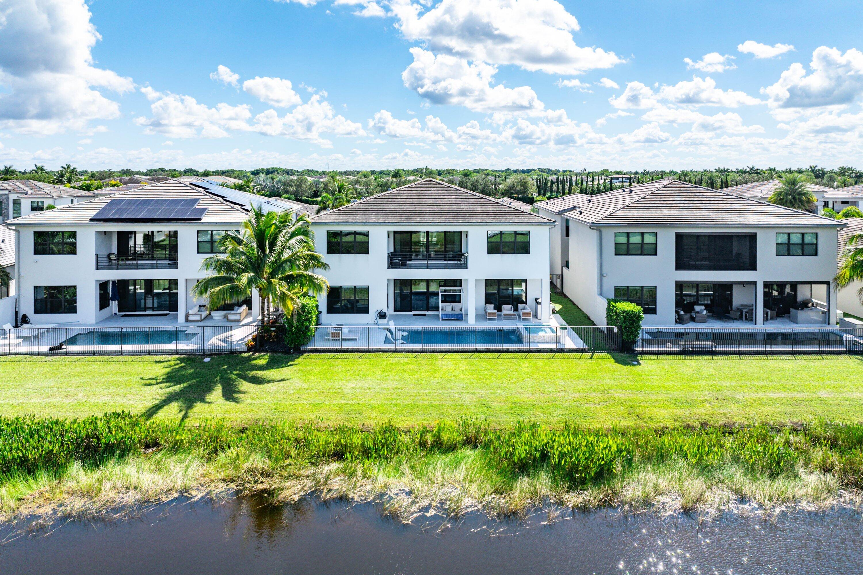 8805 New River Falls, Boca Raton FL 33496