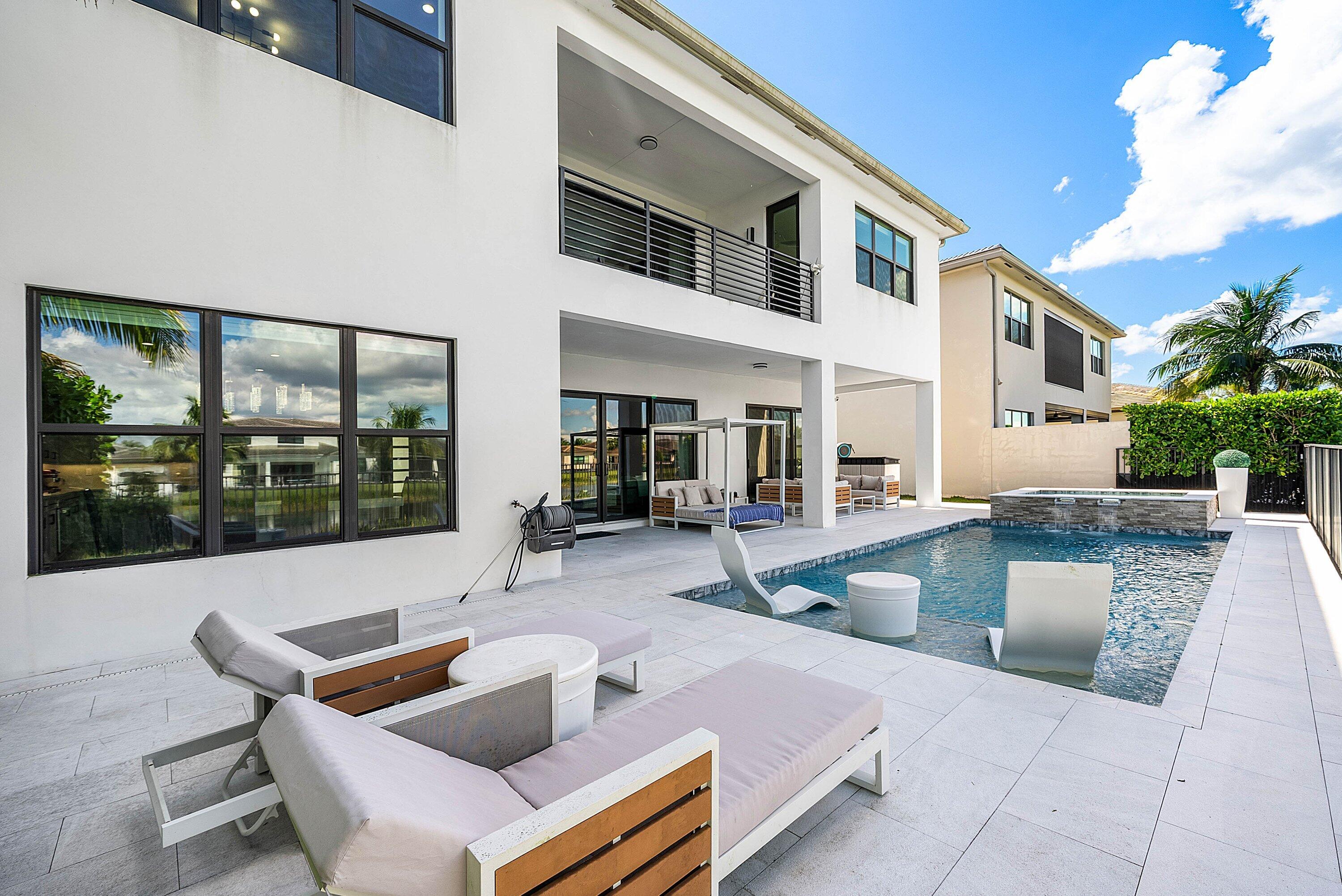 8805 New River Falls, Boca Raton FL 33496