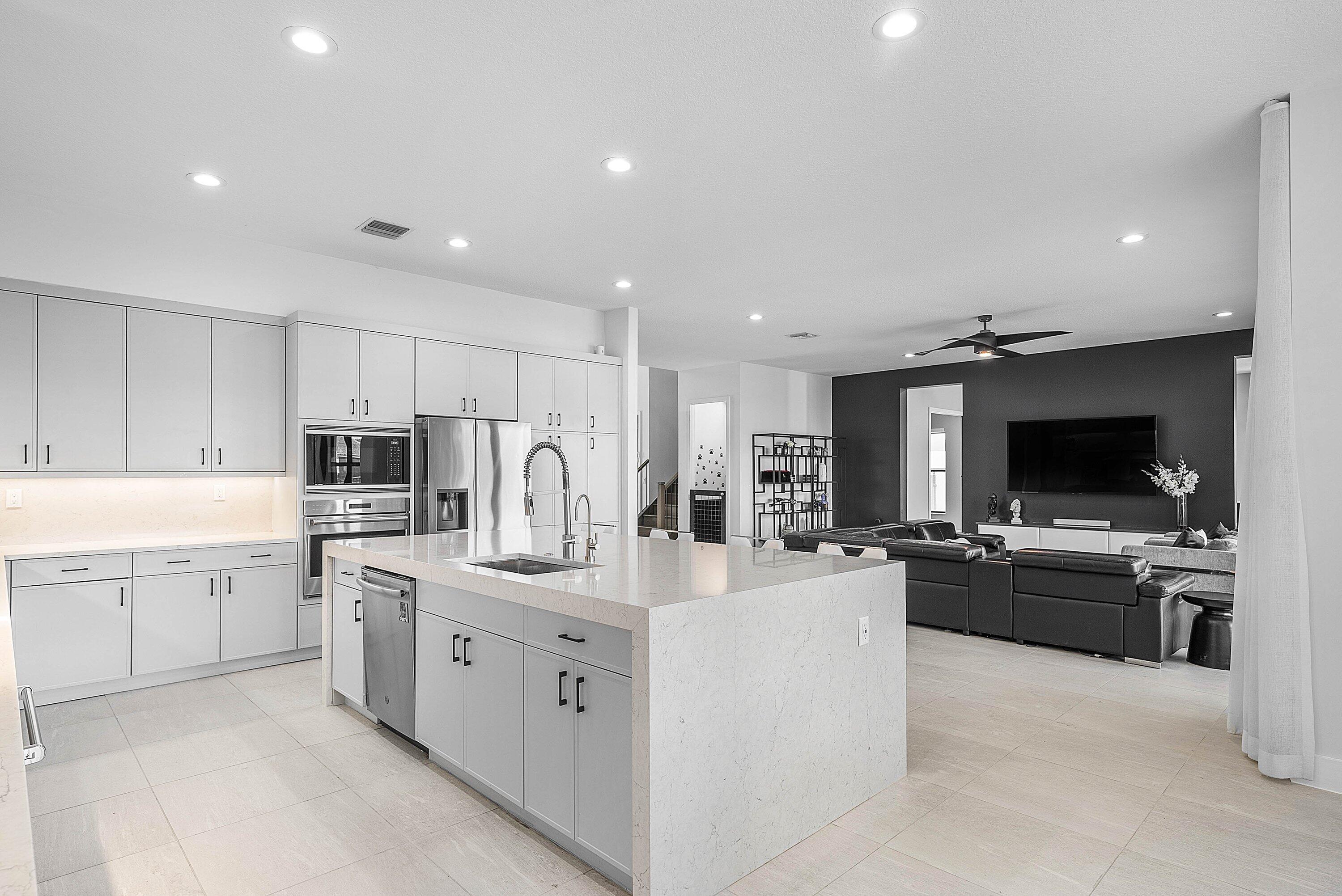 8805 New River Falls, Boca Raton FL 33496