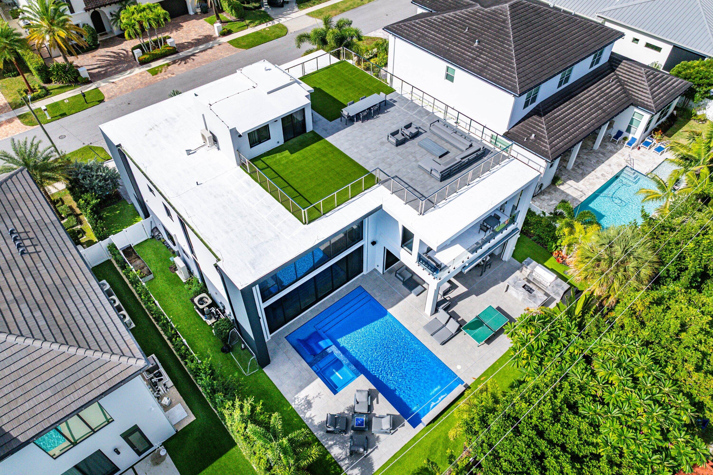 245 NE 6th, Boca Raton FL 33432