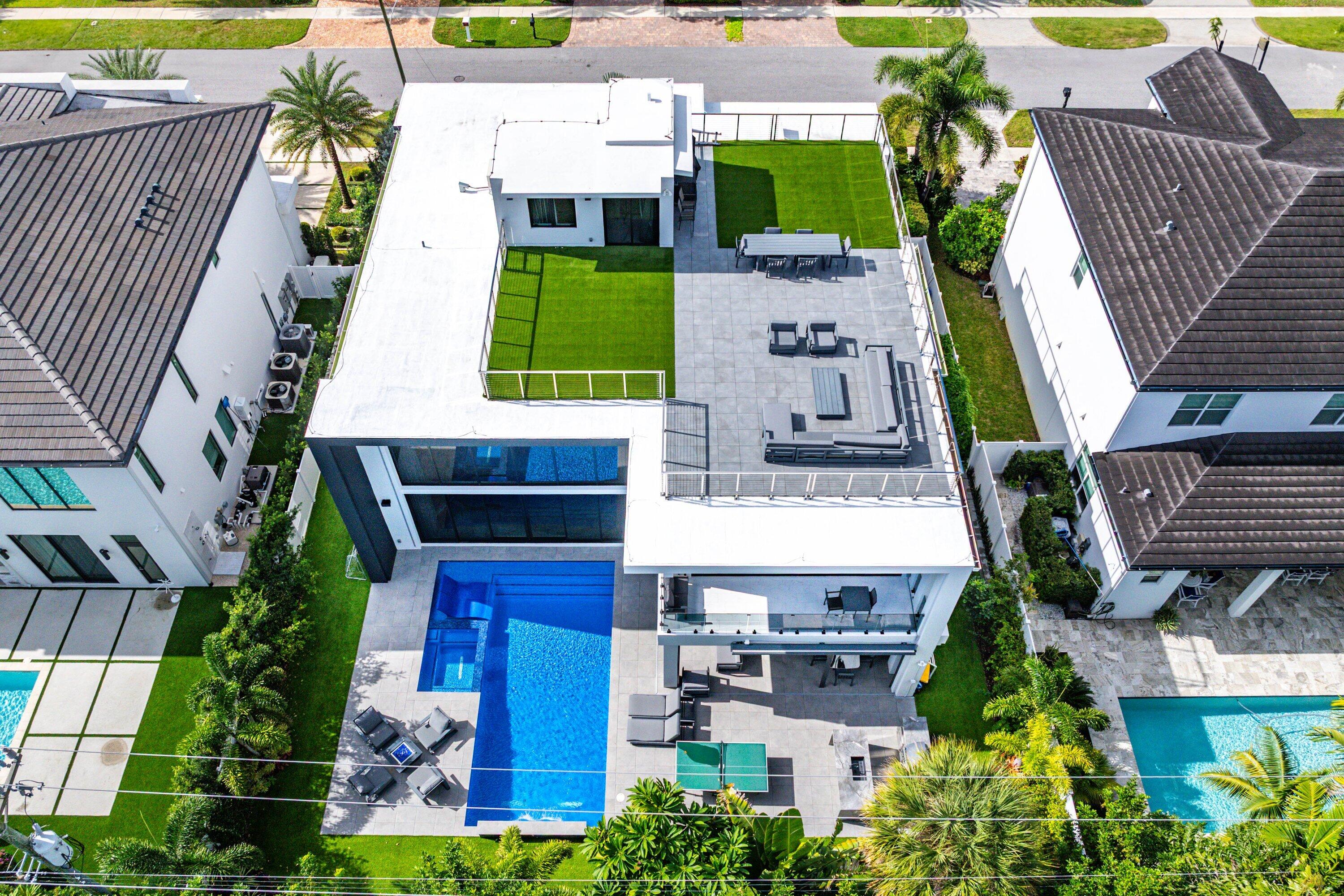 245 NE 6th, Boca Raton FL 33432