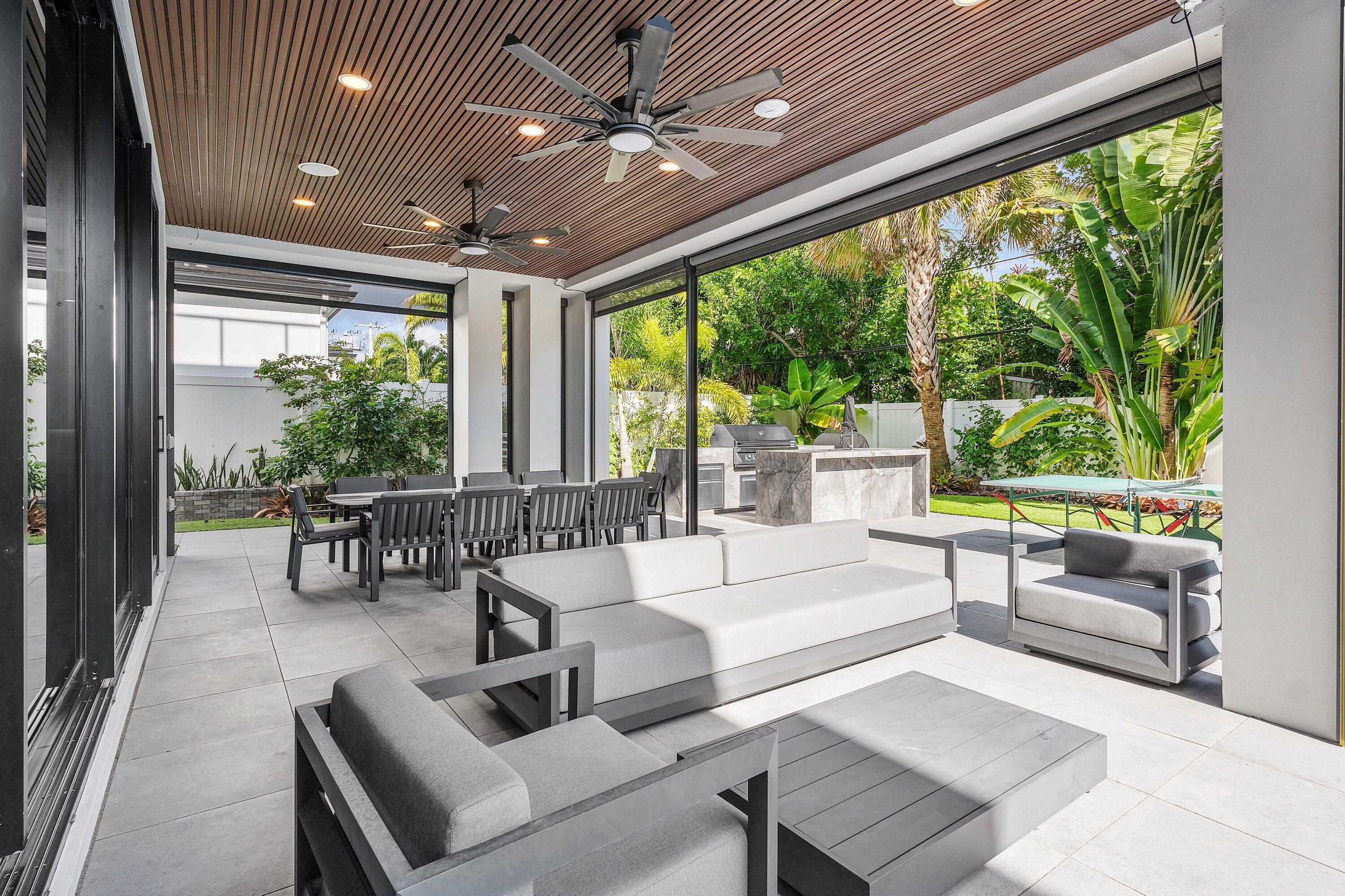 245 NE 6th, Boca Raton FL 33432