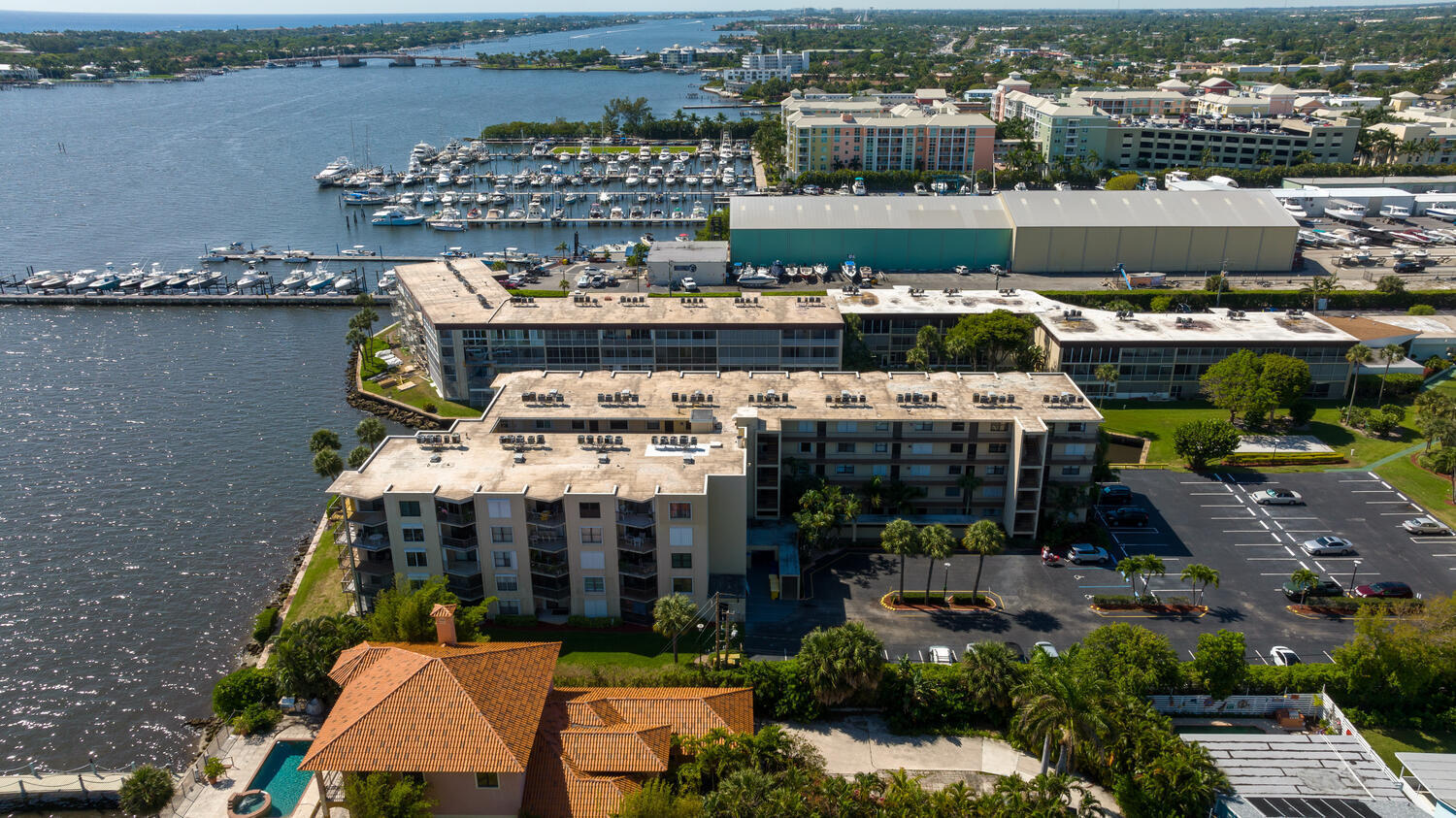 896 N Federal #523, Lantana FL 33462