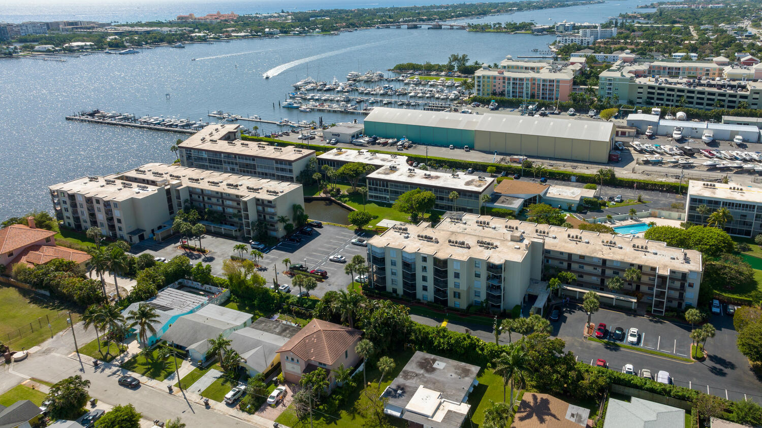 896 N Federal #523, Lantana FL 33462