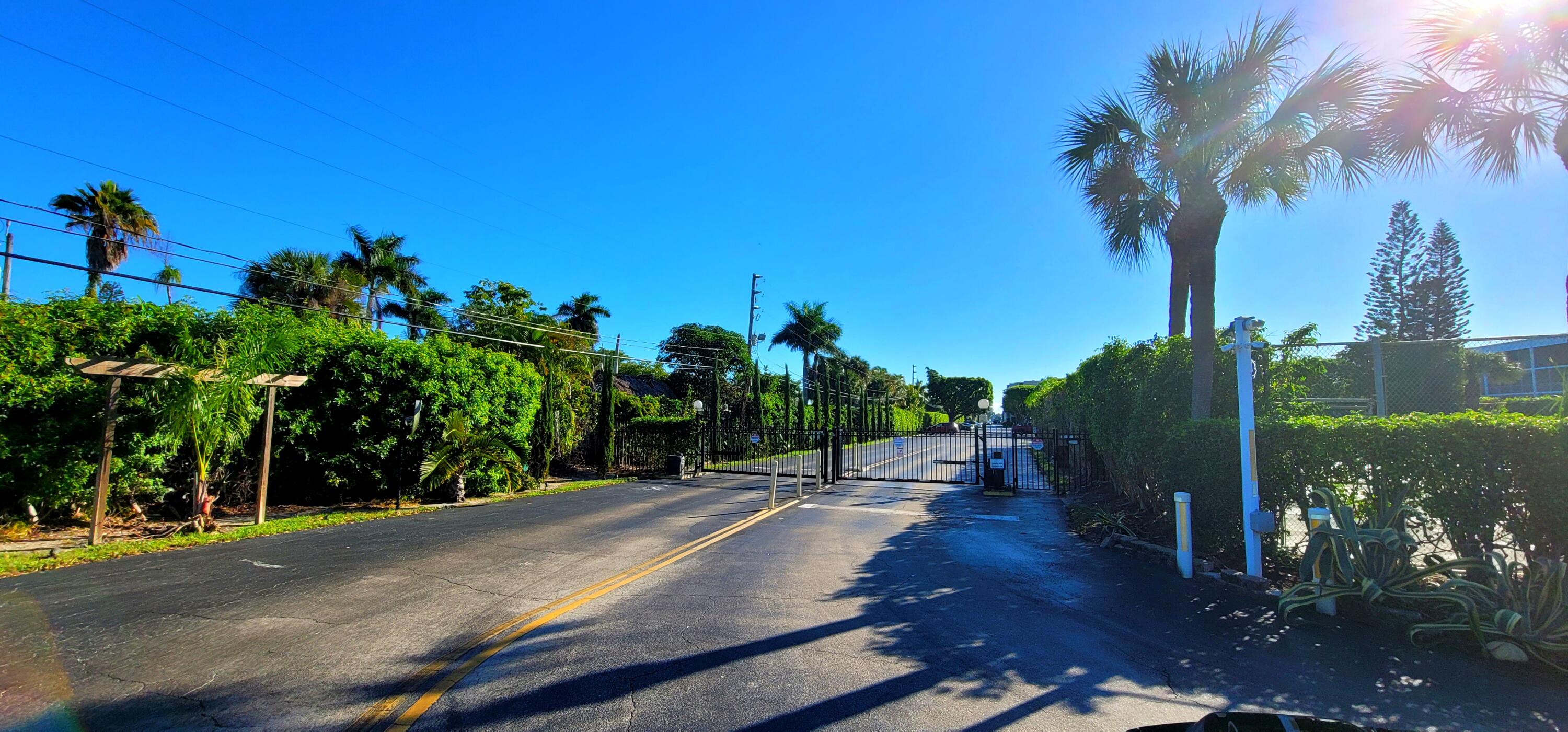 896 N Federal #523, Lantana FL 33462