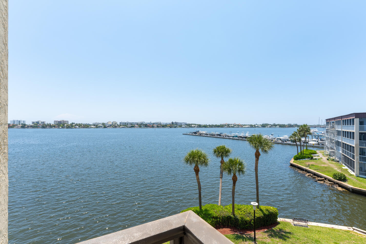 896 N Federal #523, Lantana FL 33462