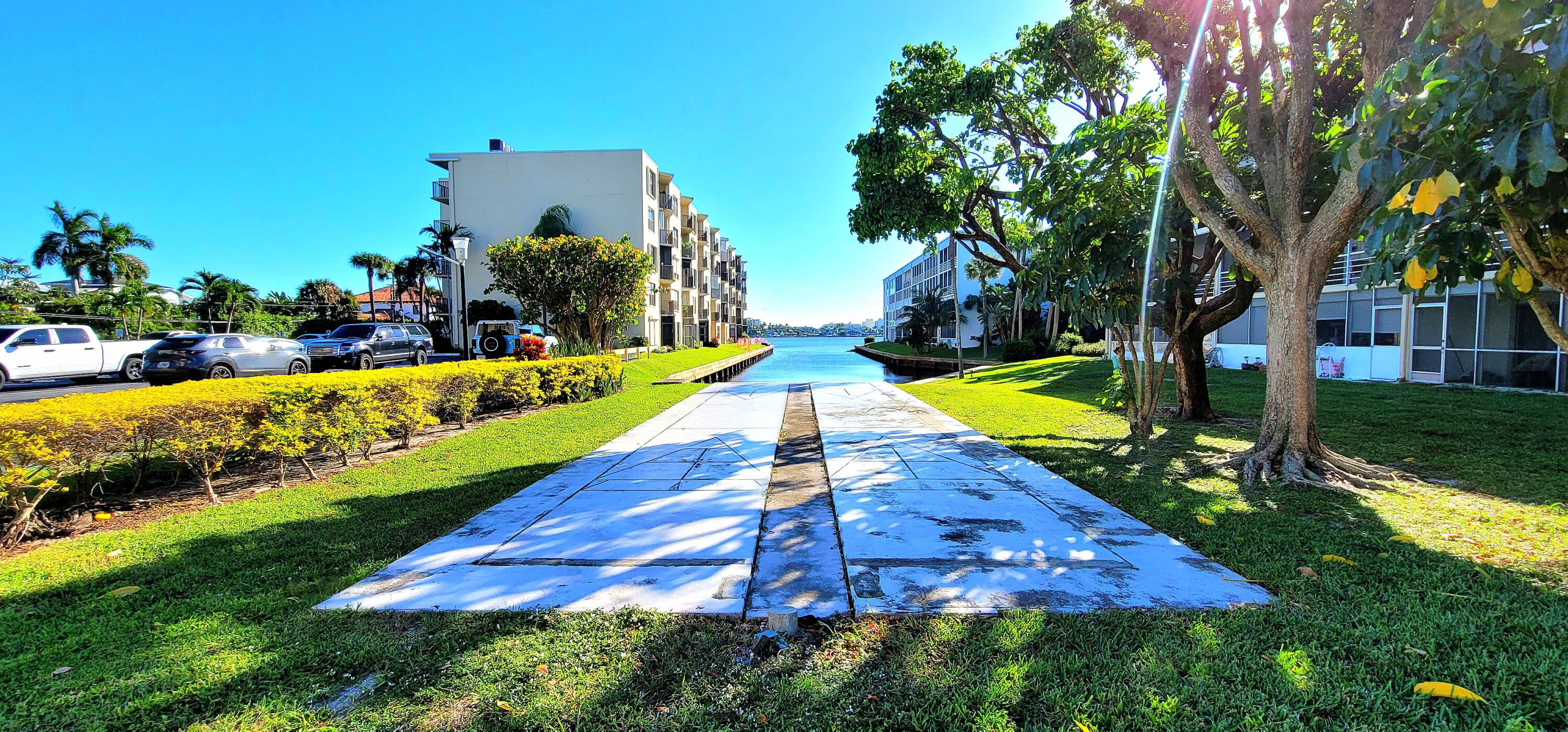 896 N Federal #523, Lantana FL 33462