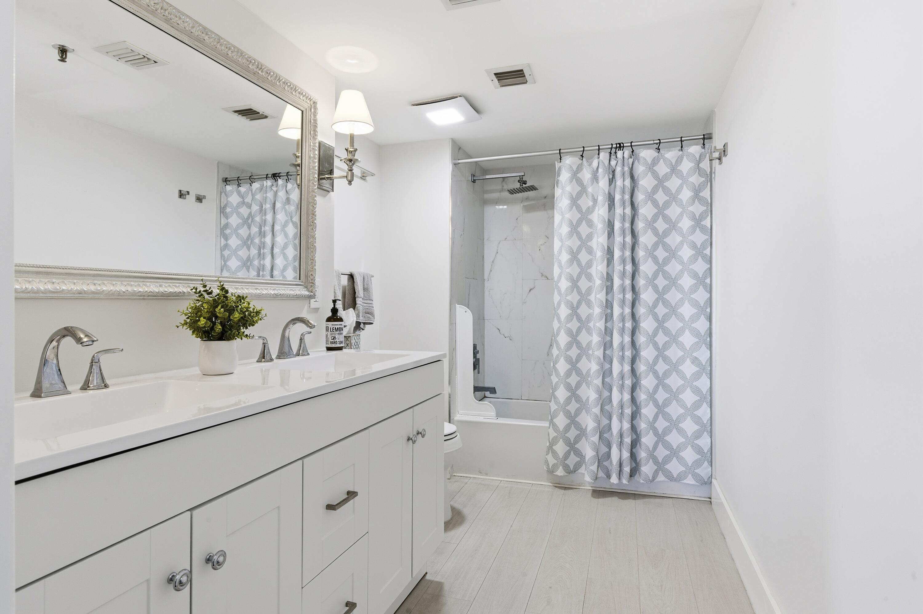 896 N Federal #523, Lantana FL 33462