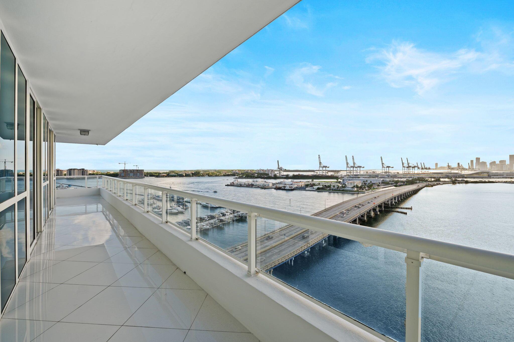 520 West Avenue #1601, Miami Beach FL 33139